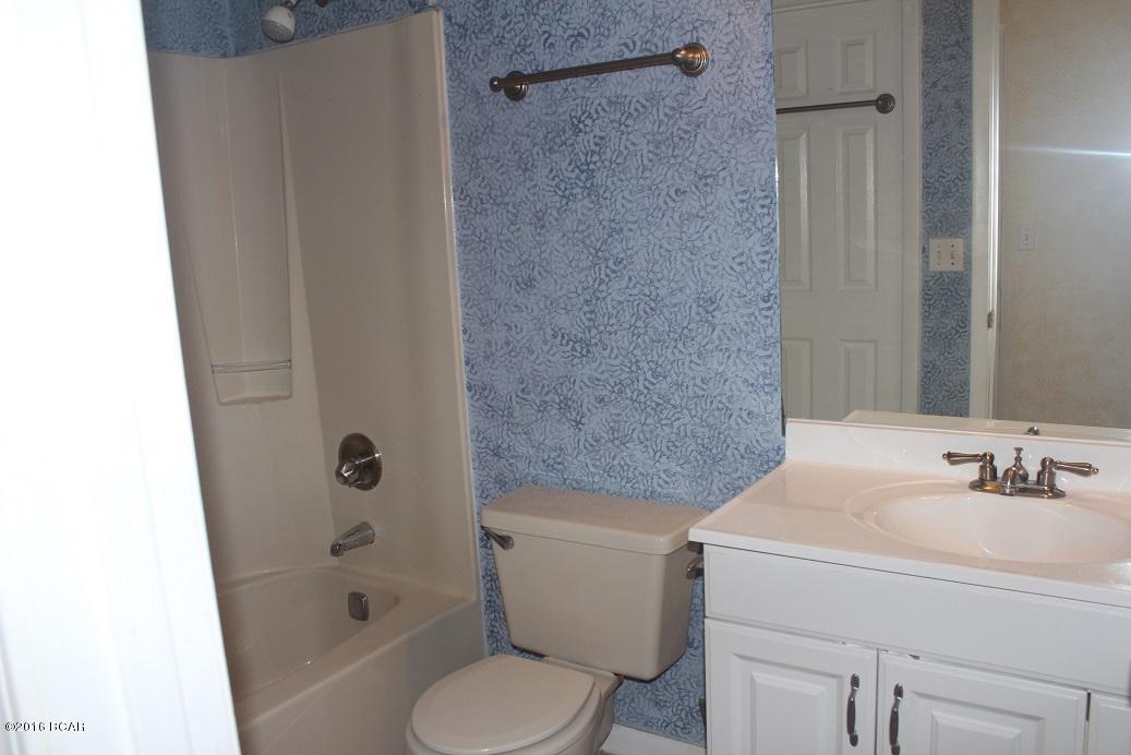 Shadow Bay Unit 2 Replat - Residential