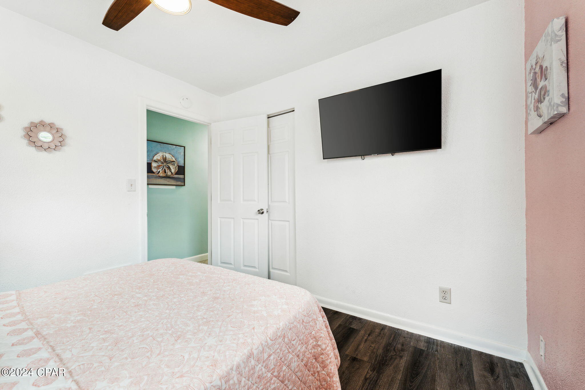 Long Beach 3rd - Residential