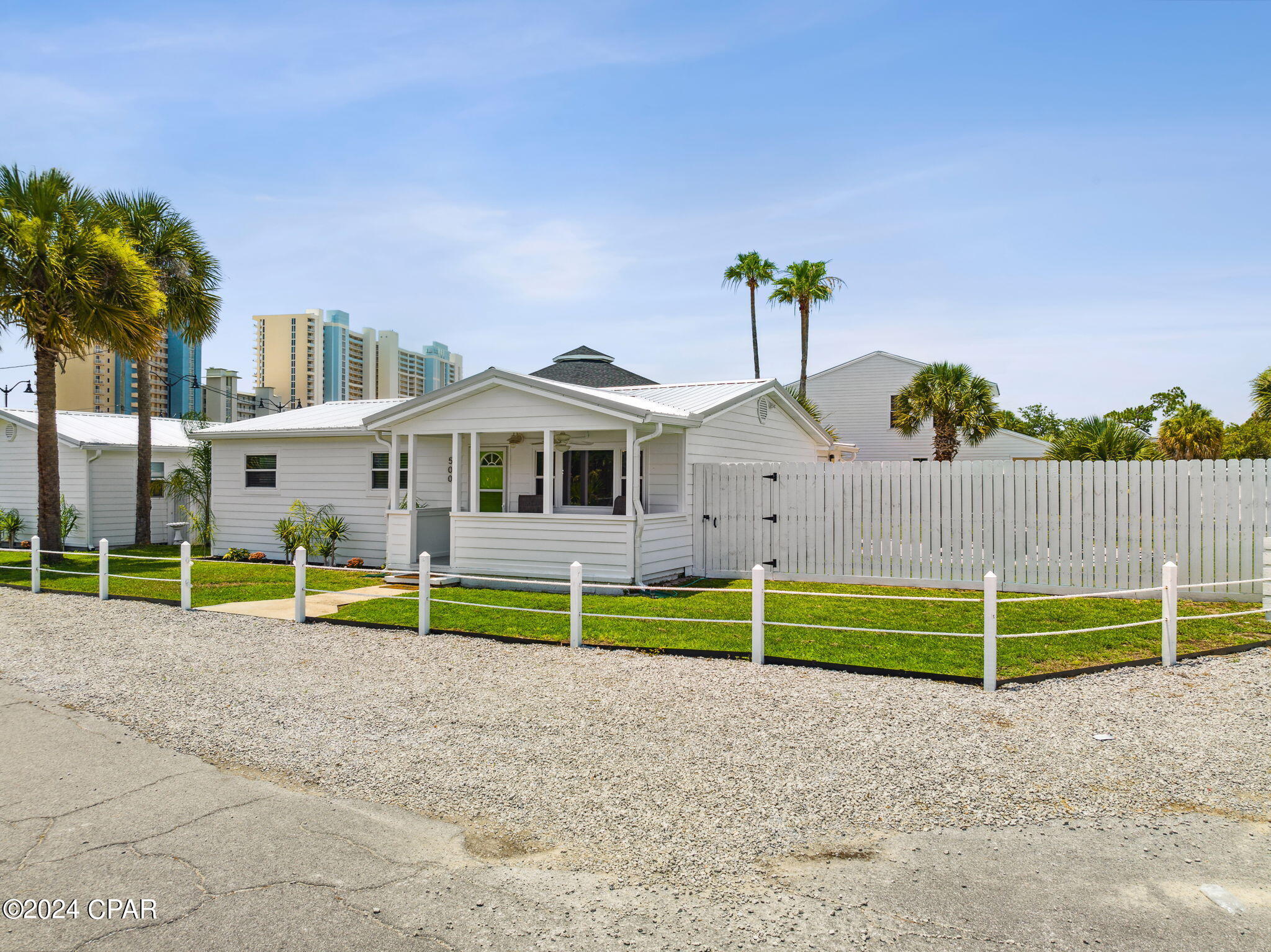 Long Beach 3rd - Residential