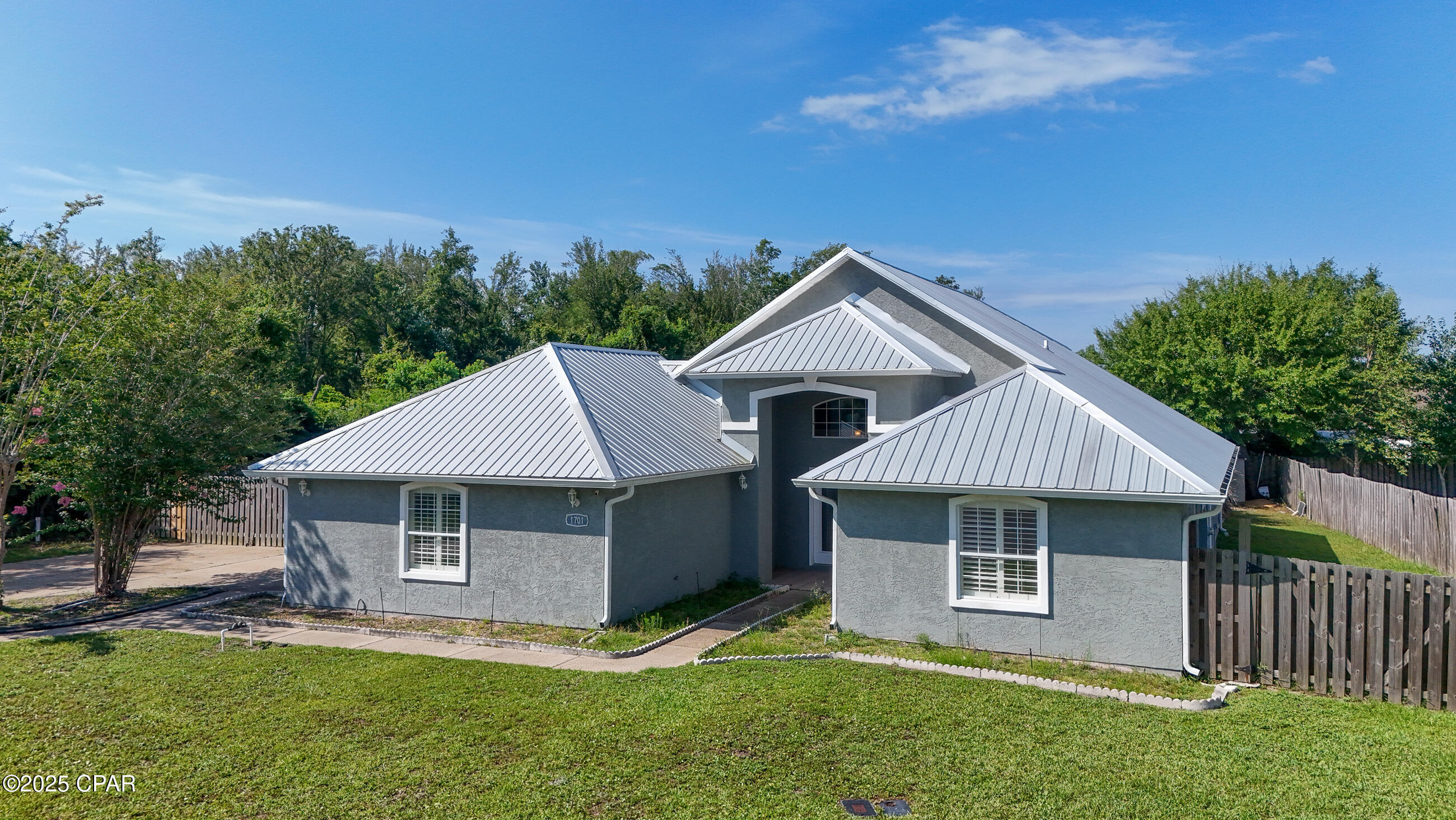 CURRENTLY UNDER CONTRACT, SELLER WILL CONSIDER BACKUP OFFERS Investor-ready home in desirable Mowat Highlands. No HOA and short-term rental friendly! Leased through March 2026 at $2,600/mo with a great cap rate, this property offers solid income now and flexibility later. Set on a .43-acre cul-de-sac lot, with private fenced space for RV, boat or trailer storage. Enjoy the in-ground pool with a brand-new filter and relax under the covered lanai. Inside you'll find 3 beds, 2 baths plus a converted garage with A/C, ceramic tile floor and built-ins -perfect for an office, studio, or guest space. Garage door remains for optional parking. A rare find with rental flexibility and lifestyle appeal! Open House June 11, 4-6pm , June 13, 11am-1pm.