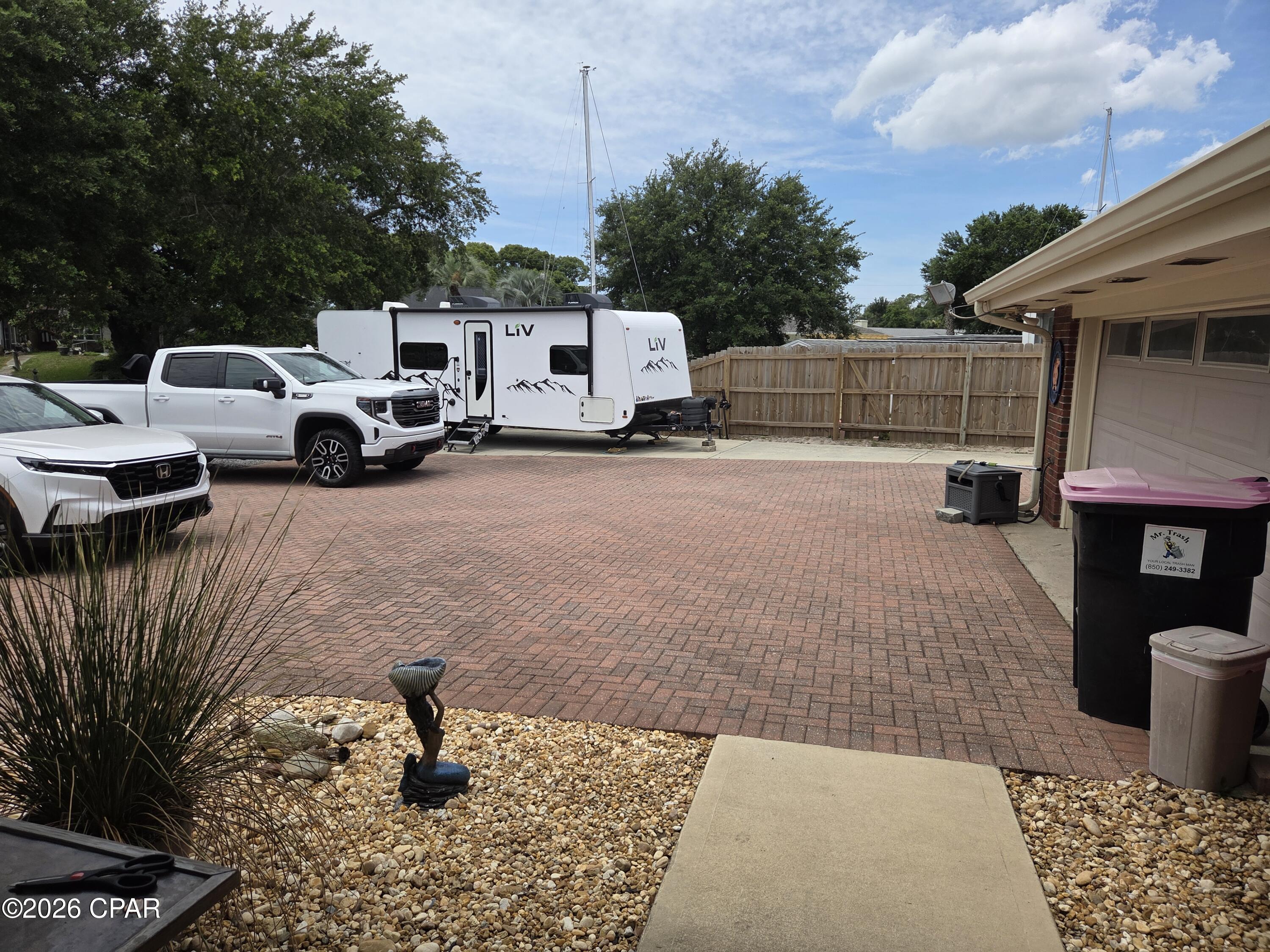 Woodlawn Unit 2 - Residential