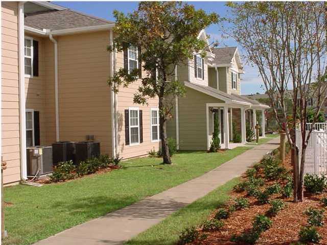 Nautilus Cove Condominiums is a gated community located in Central Panama City Beach, and less than 1 mile from the new Pier Park complex. Some of the amenities include Gated Community, Resort-style Pool, Exercise Room with LCD Screens, Clubhouse, Pirate style Playground, Granite Countertops, Stainless Steel Appliances, Raised Maple Cabinets, Tile in the wet areas.