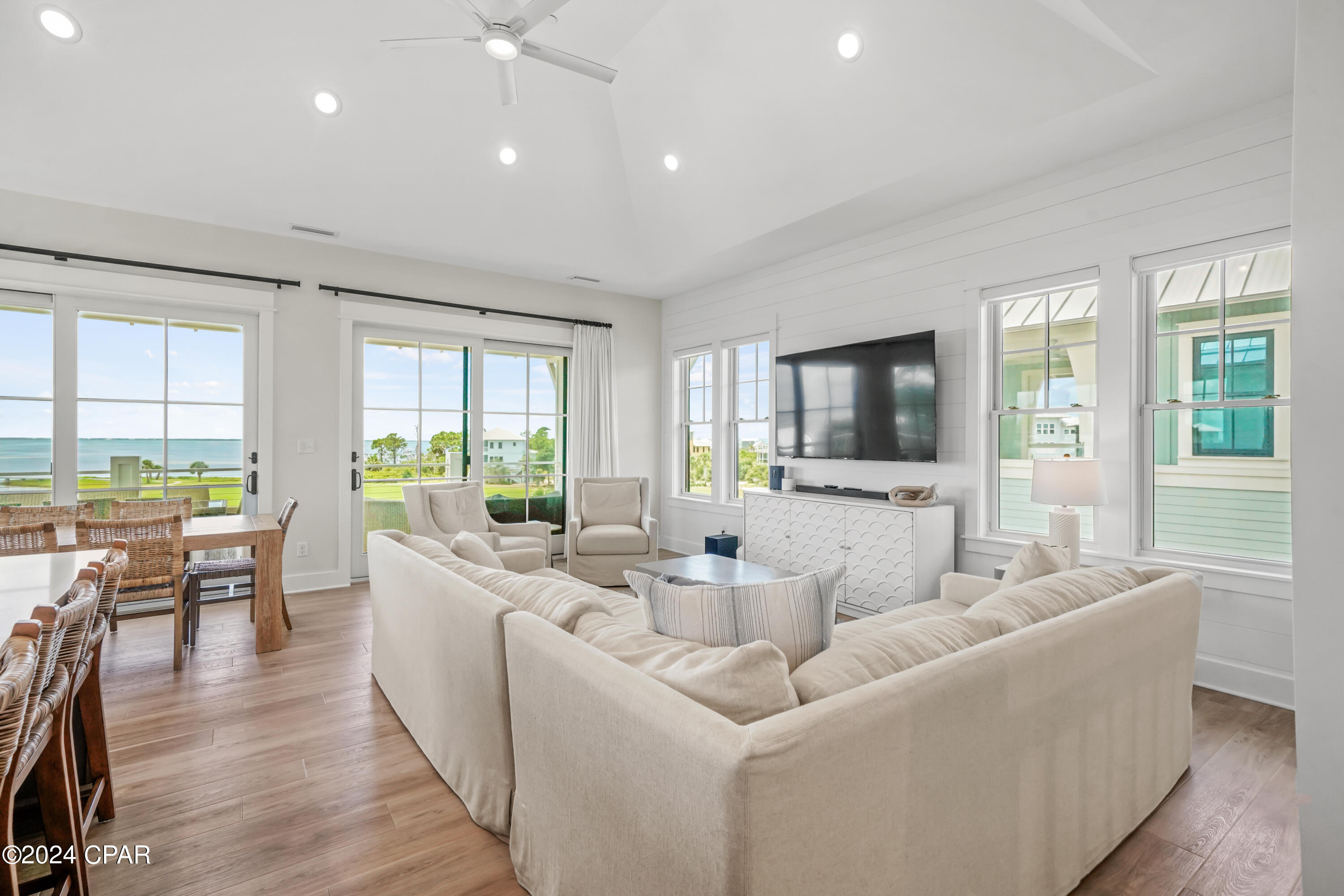 Ovation - Residential