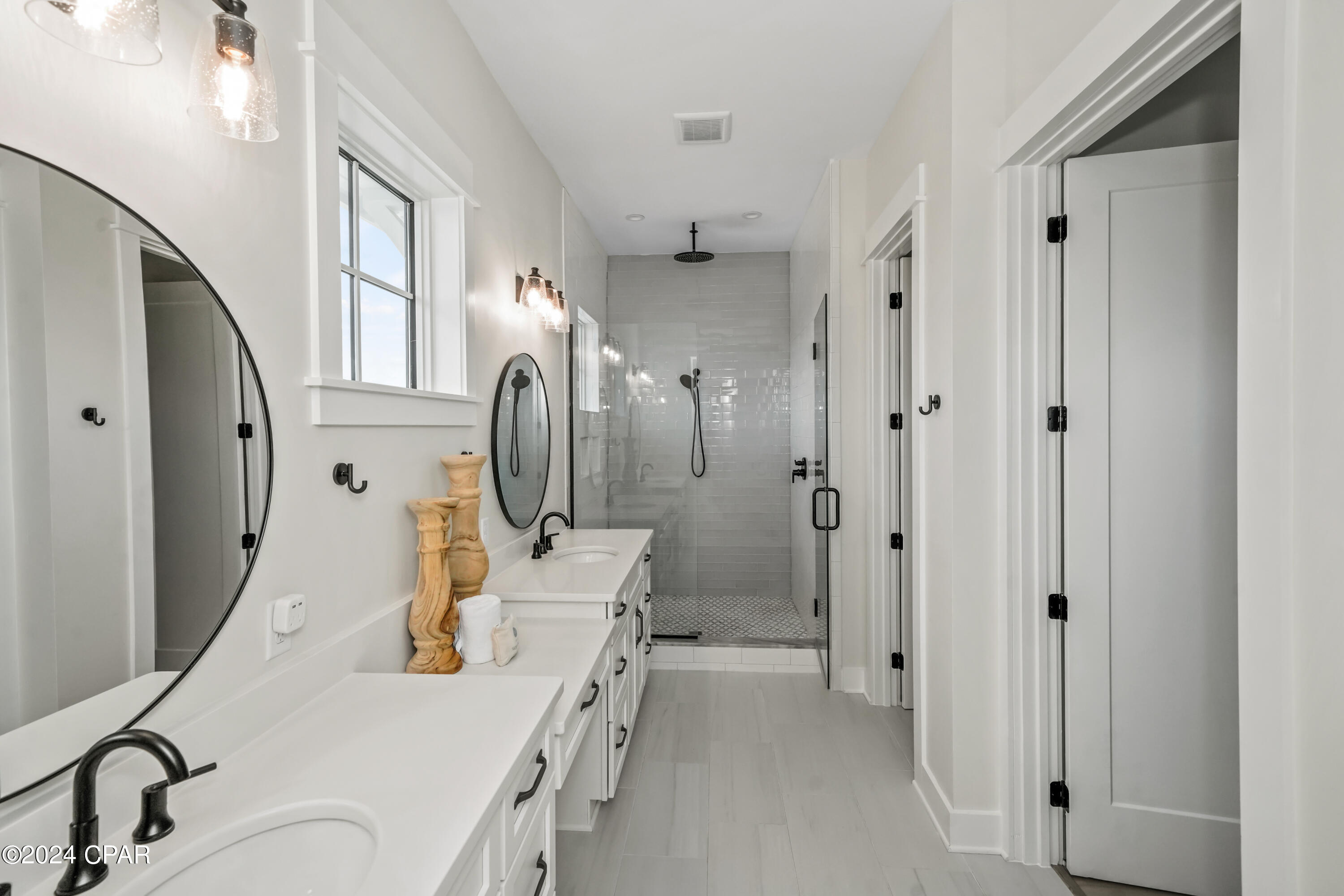 Ovation - Residential