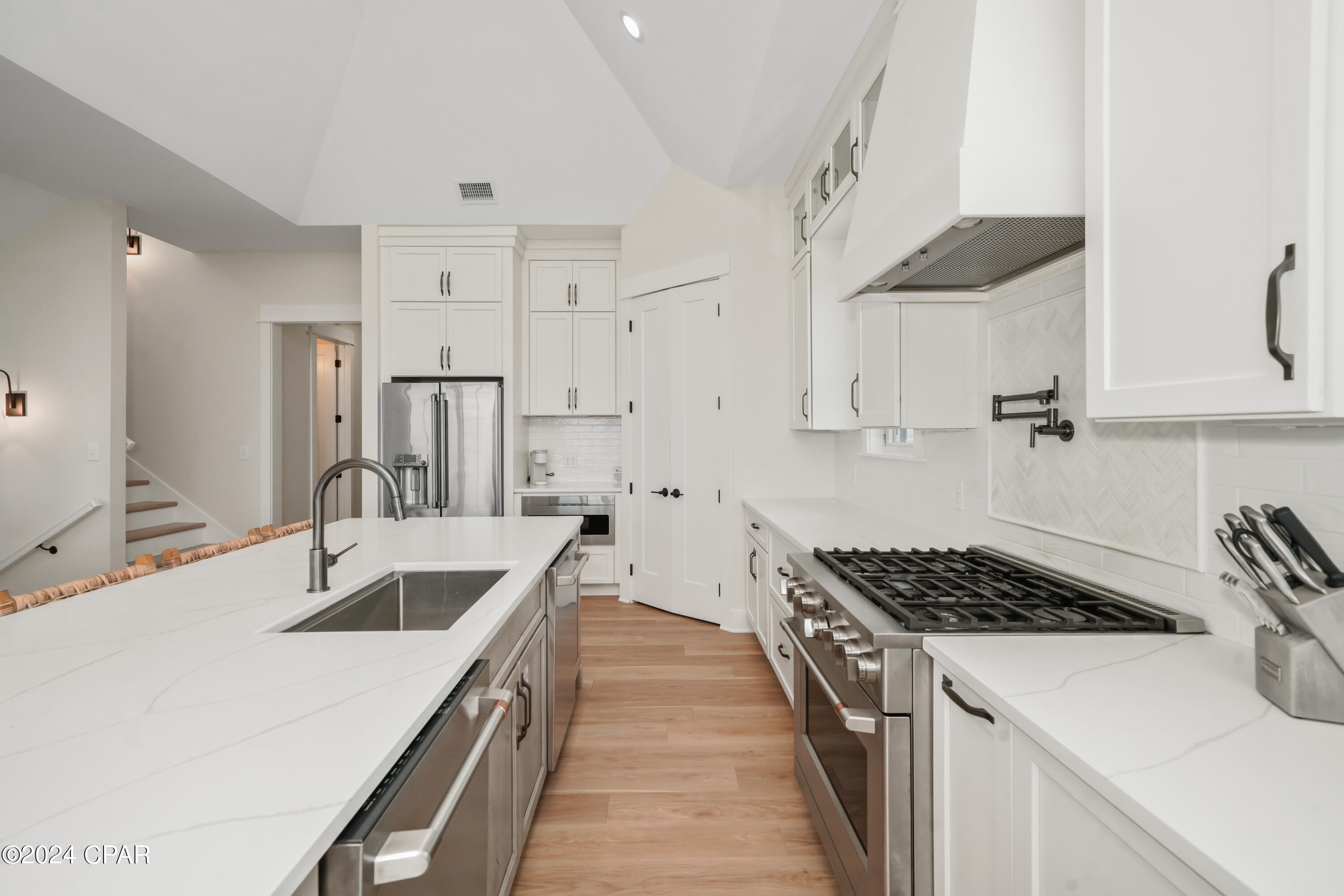 Ovation - Residential