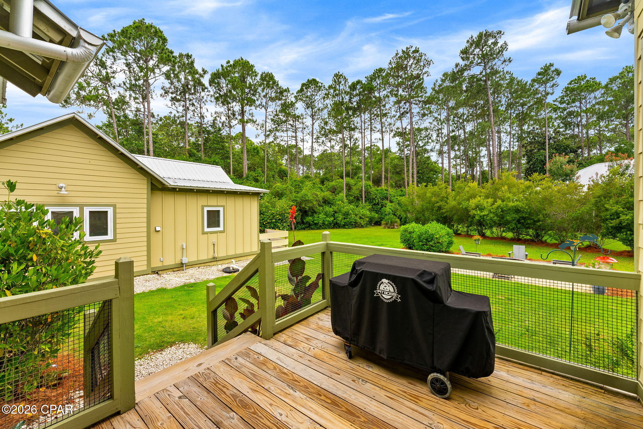 Rivercamps On Crooked Creek - Residential
