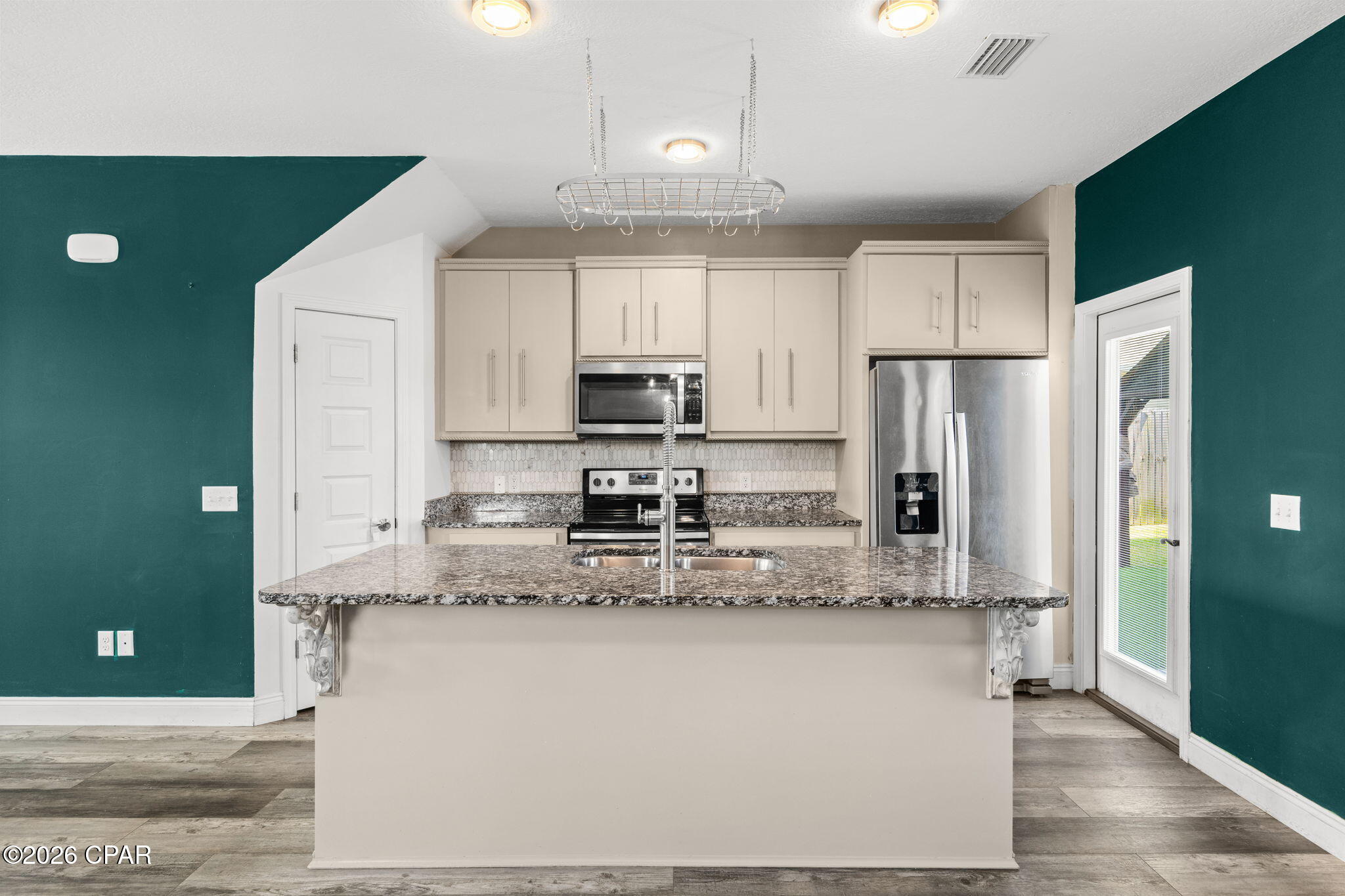 Timberwood - Residential Lease