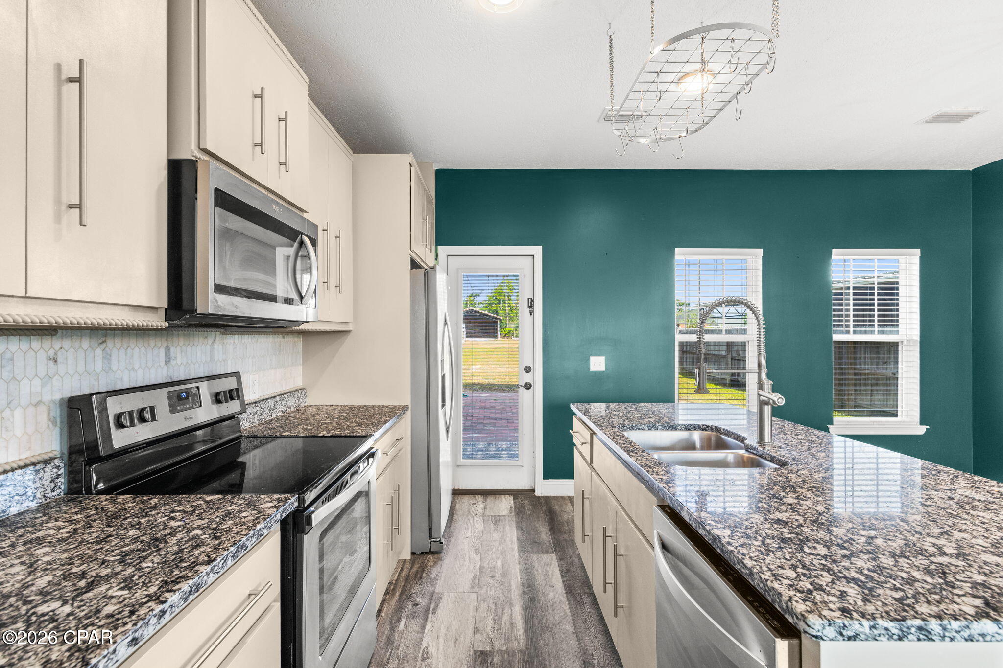 Timberwood - Residential Lease