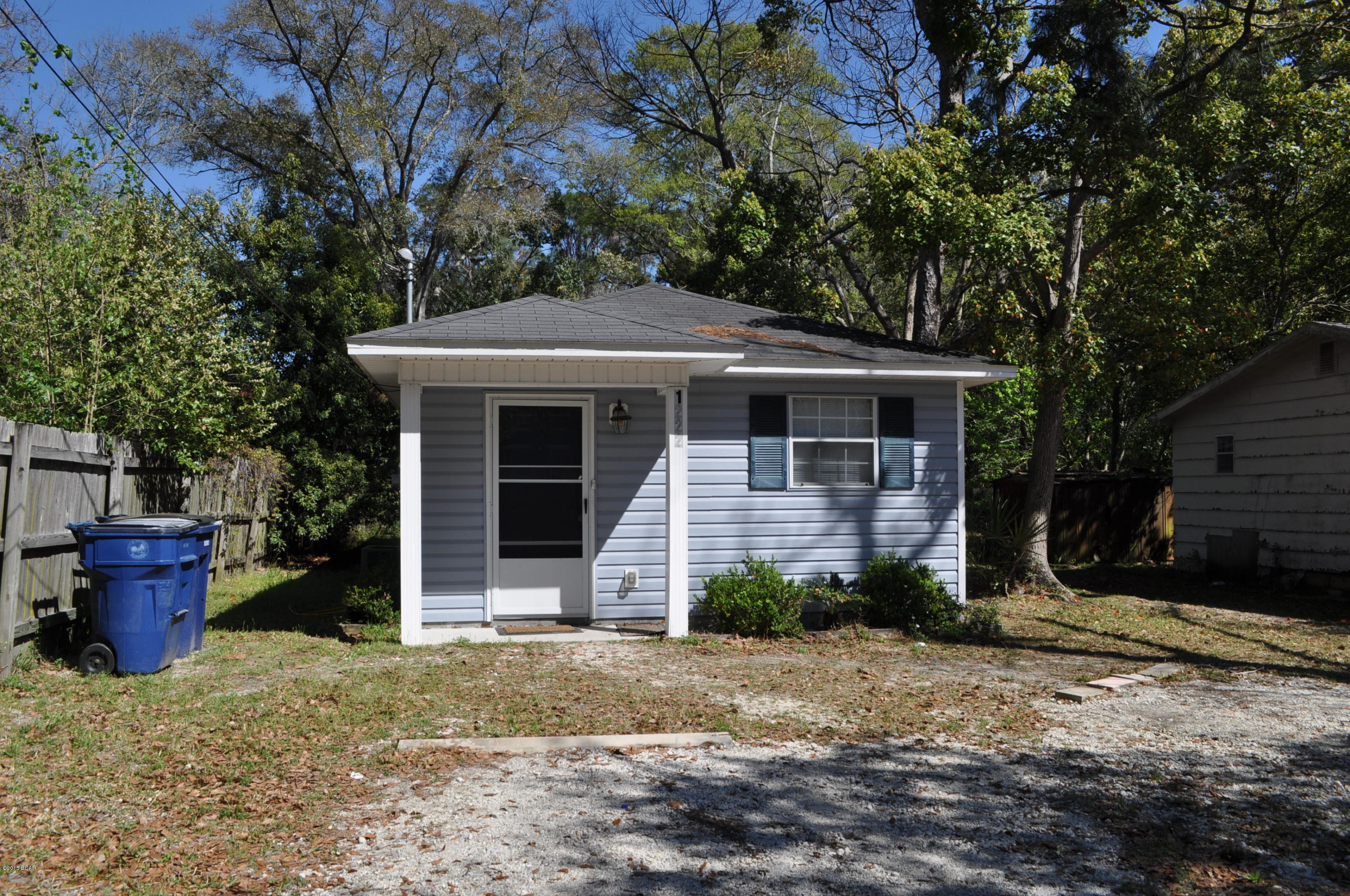 Fantastic home for first-time buyers or investors looking for long-term rental income. Built in 2006, this home has 2BR/2BA and is centrally located in the downtown Panama City area. You're literally around the corner from Bay Medical Center and other medical facilities, schools, shopping and more. All info is approx. and must be verified by Buyers if important.