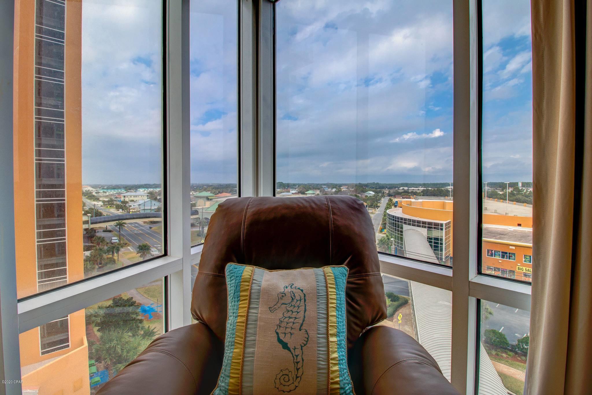 Splash Condo - Residential