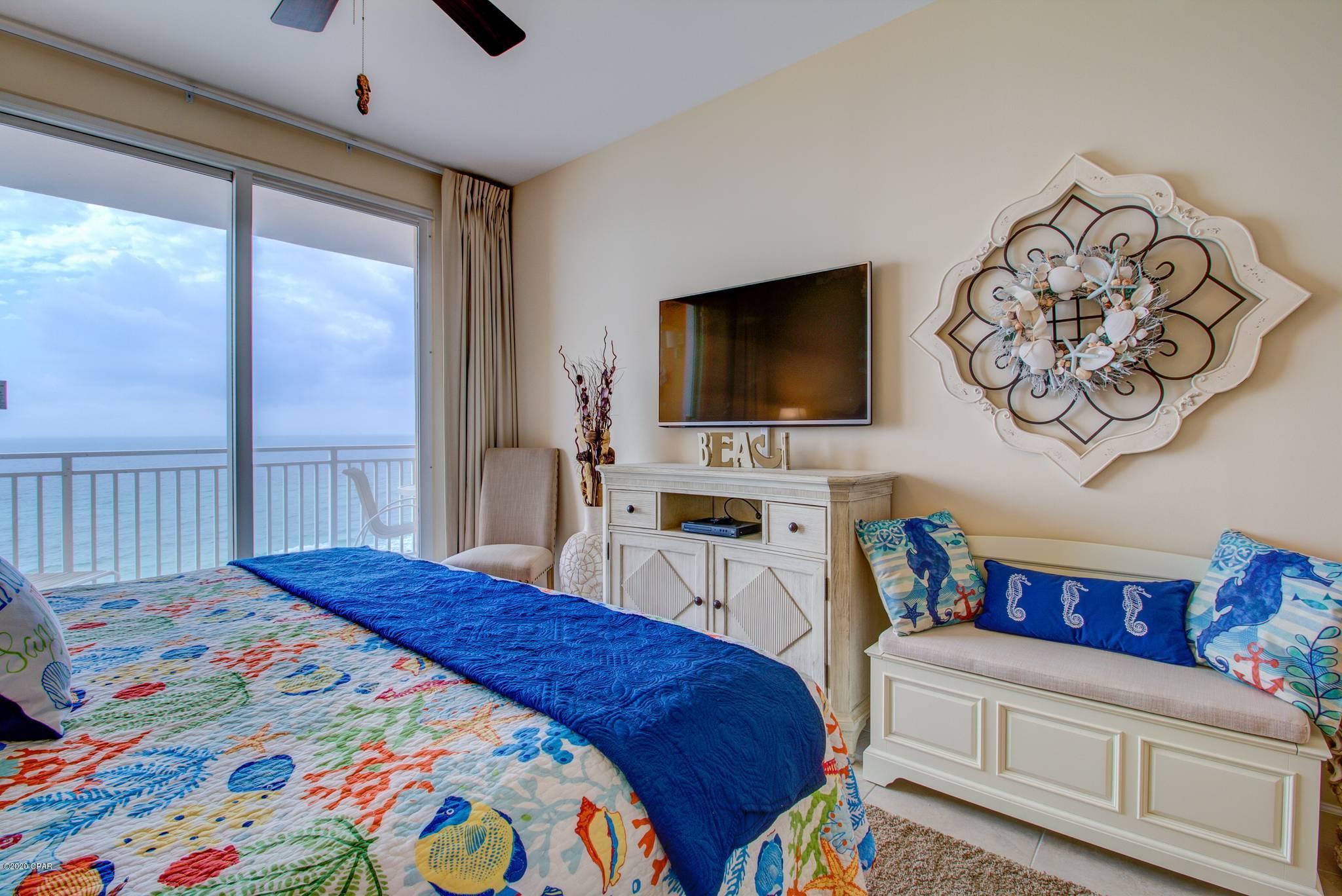 Splash Condo - Residential