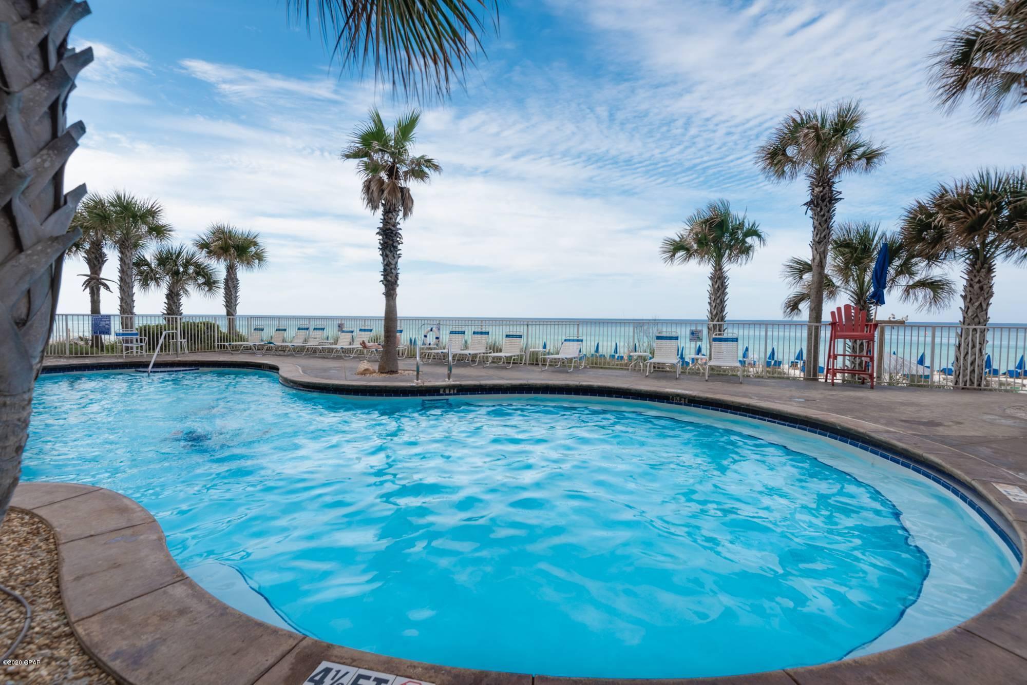 Splash Condo - Residential