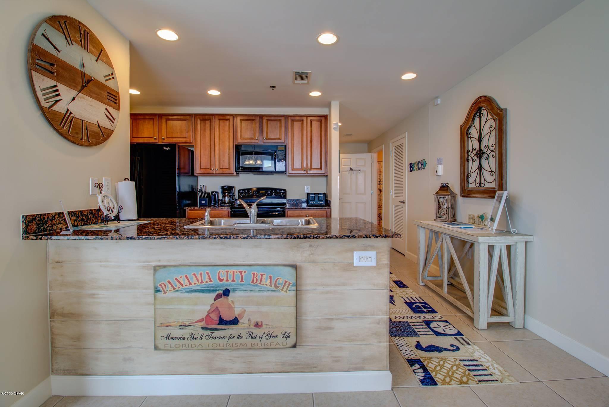 Splash Condo - Residential