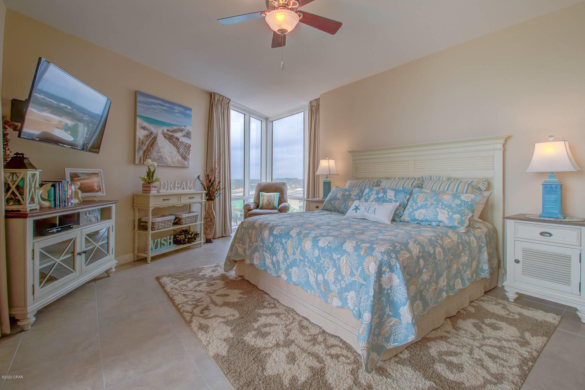 Splash Condo - Residential