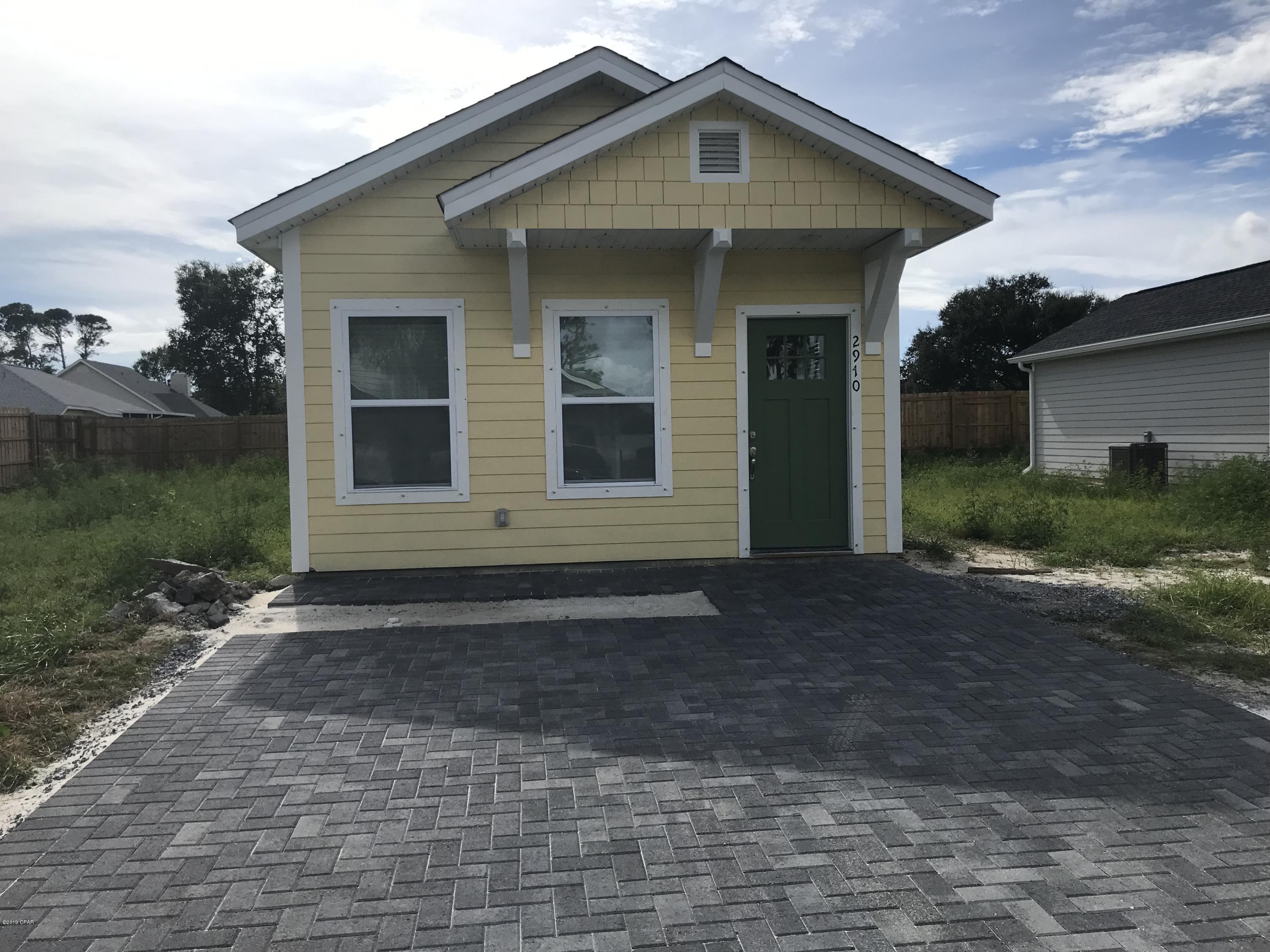 Come view this new construction, cottage style home in a quaint little community.  This two bedroom two bath home has an open floor plan, stainless steel appliances, washer/dryer hookup and is convenient to shopping and restaurants.  Lawn care and pest control is included in the rent. All measurements are approximate.  Not furnished.  No pets allowed.