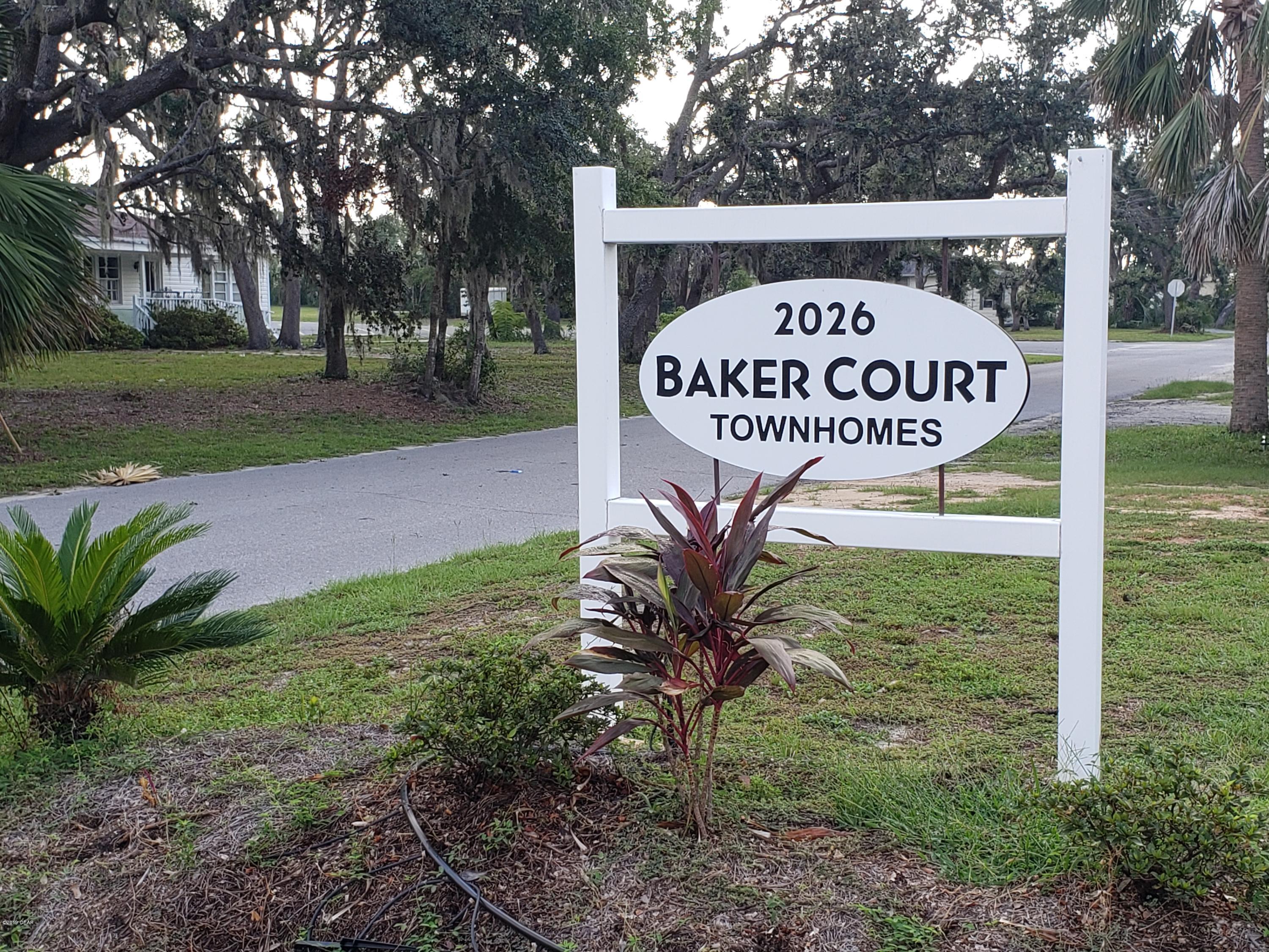 2 Bedroom 2 bath Rowe Home.  This home features new paint, carpet, open living area, large breakfast bar and open patio area.



HOA maintains the lawn.

All Electric.

NO PETS!