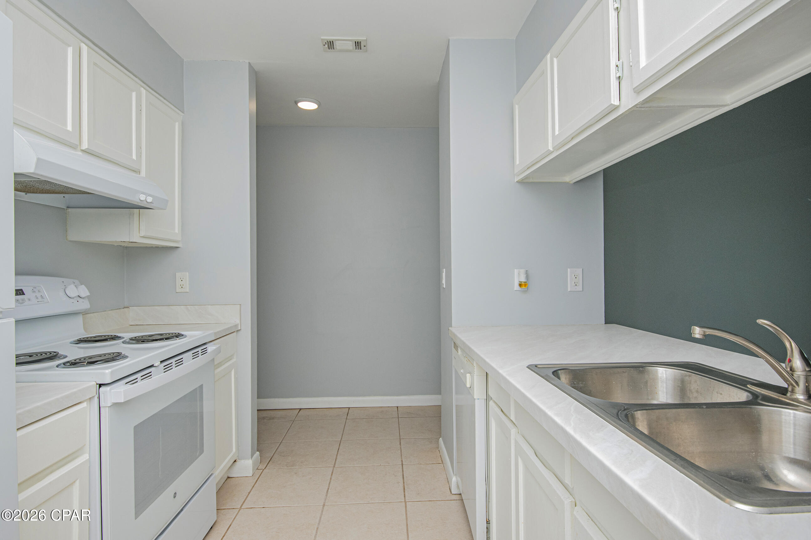 Treasure Cove Condo. - Residential