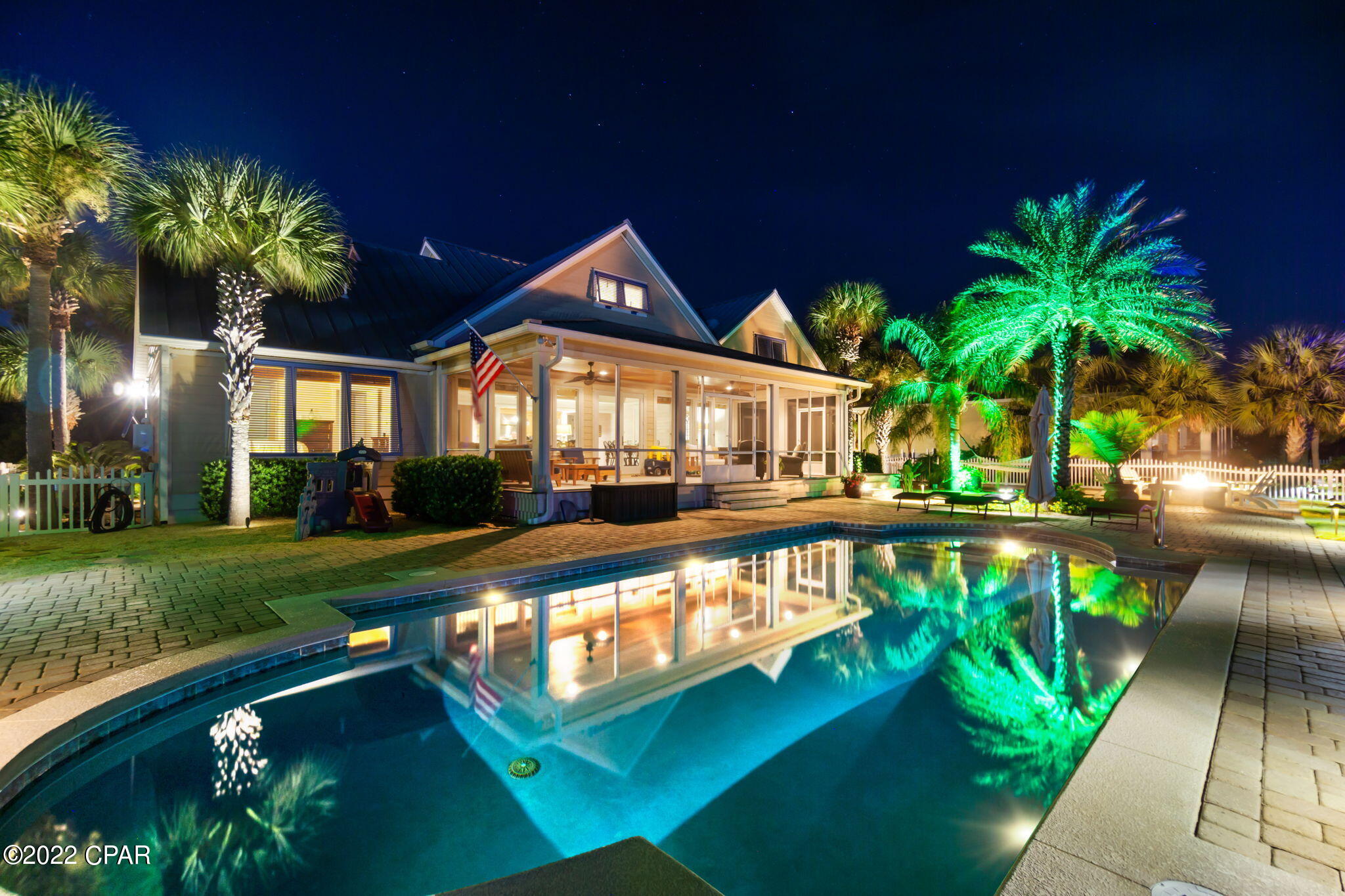 Dolphin Bay - Residential