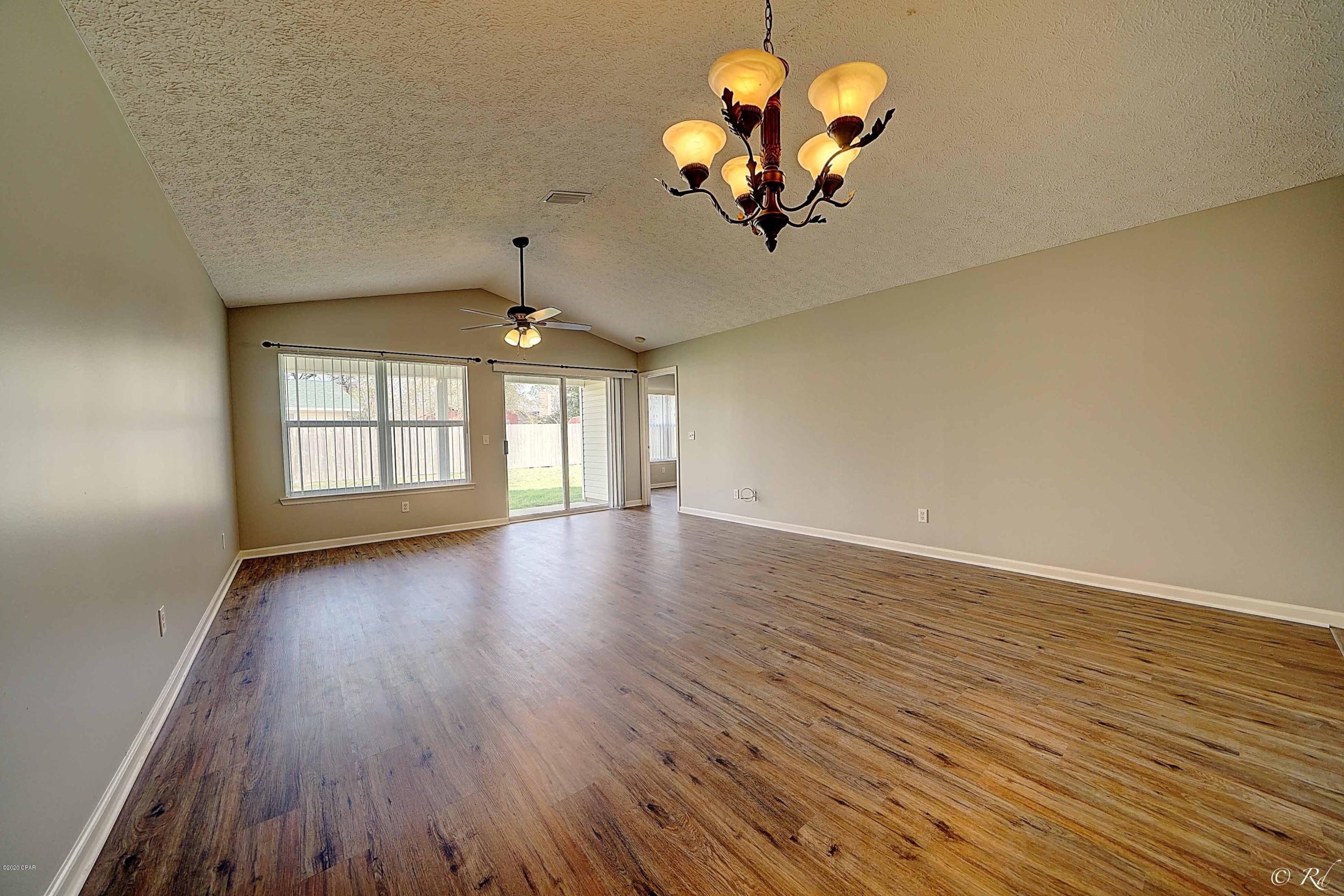 [No Recorded Subdiv] - Residential Lease