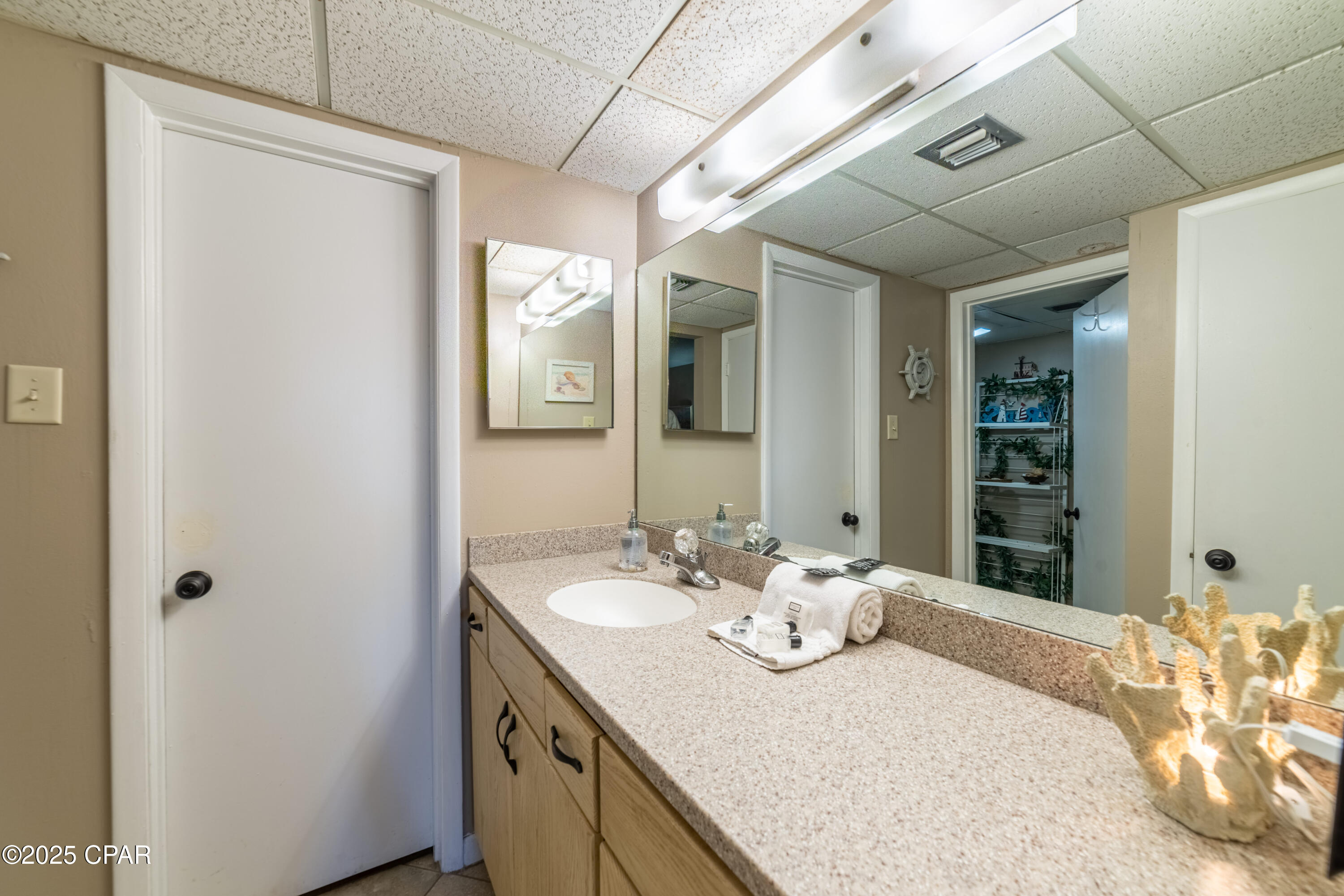 Leeward/Windward Condo - Residential