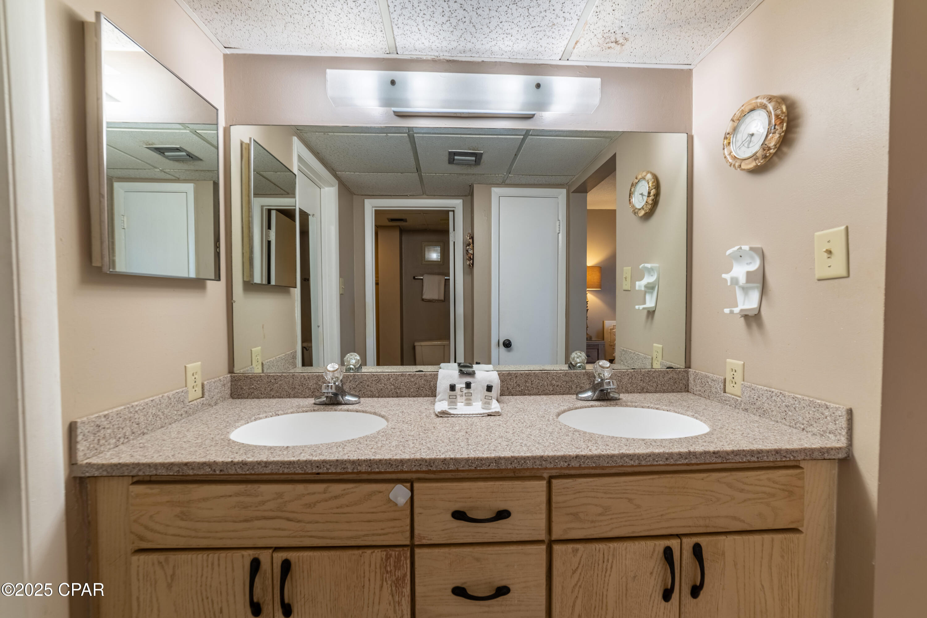 Leeward/Windward Condo - Residential