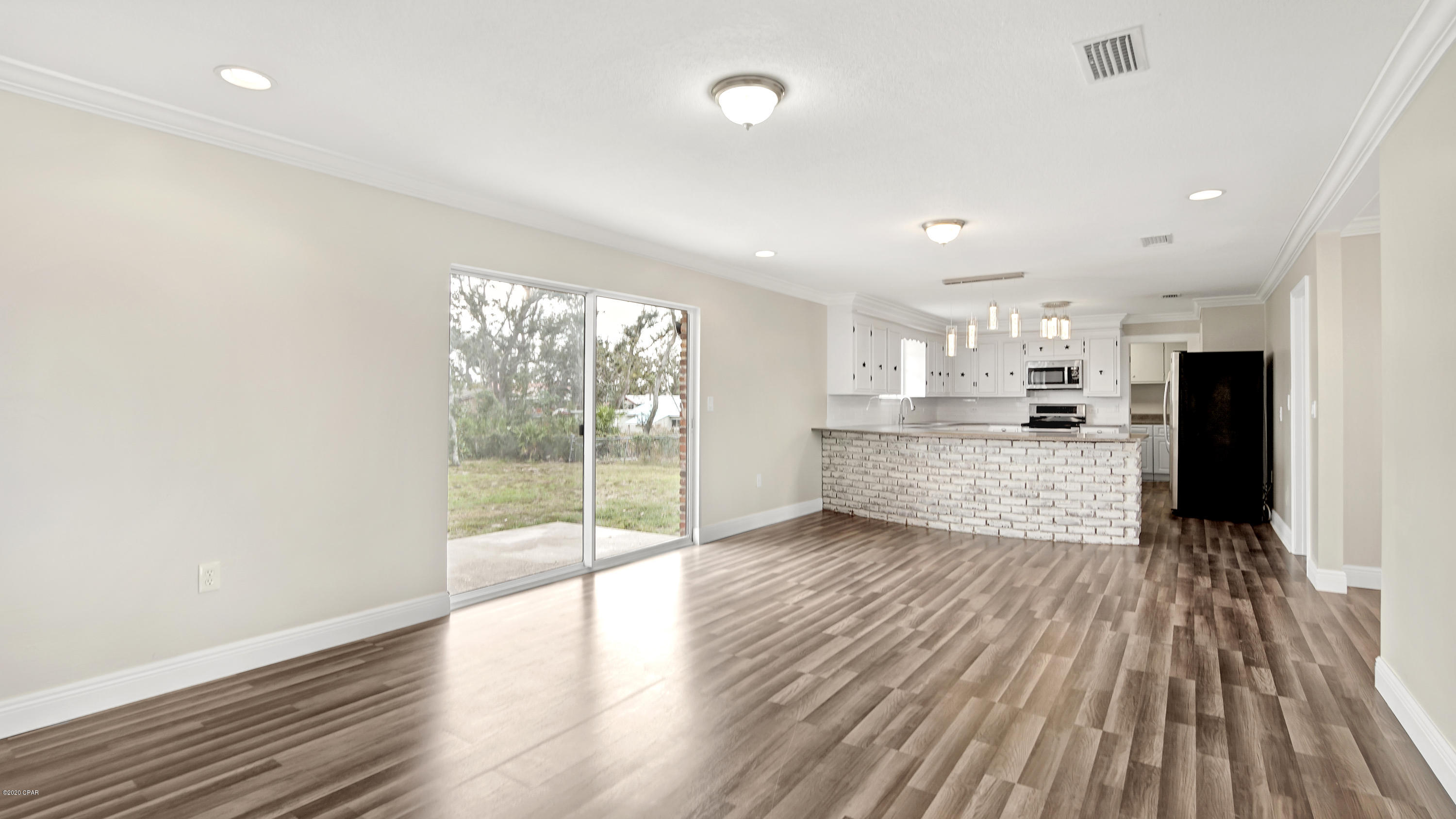 Point Donaldson 2nd - Residential