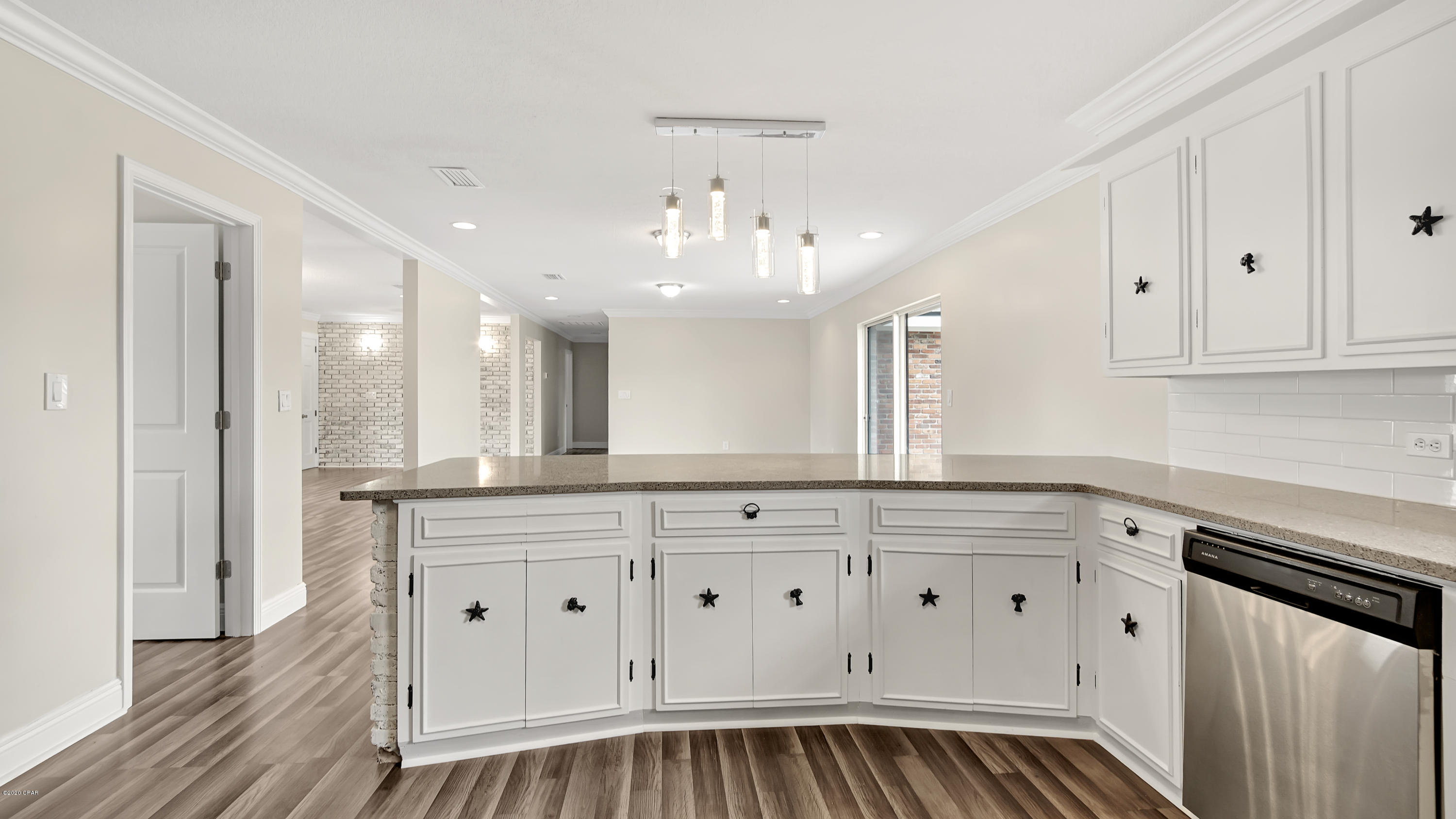 Point Donaldson 2nd - Residential