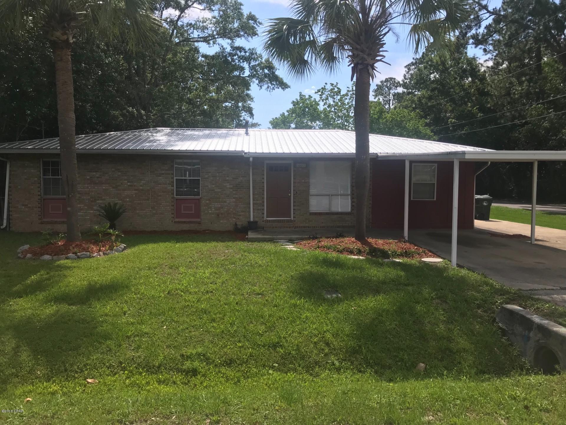 Home is located on a large corner lot in Historic Lynn Haven. This home features 3 bedrooms and a bonus room, new painting, flooring, and upgrades. The fireplace is not-functional, spacious kitchen and dining area, a large fenced backyard and a large storage shed for tenant's use.



*Pets Subject to approval



*1/2 off security deposit for active military



All measurements are approximate.