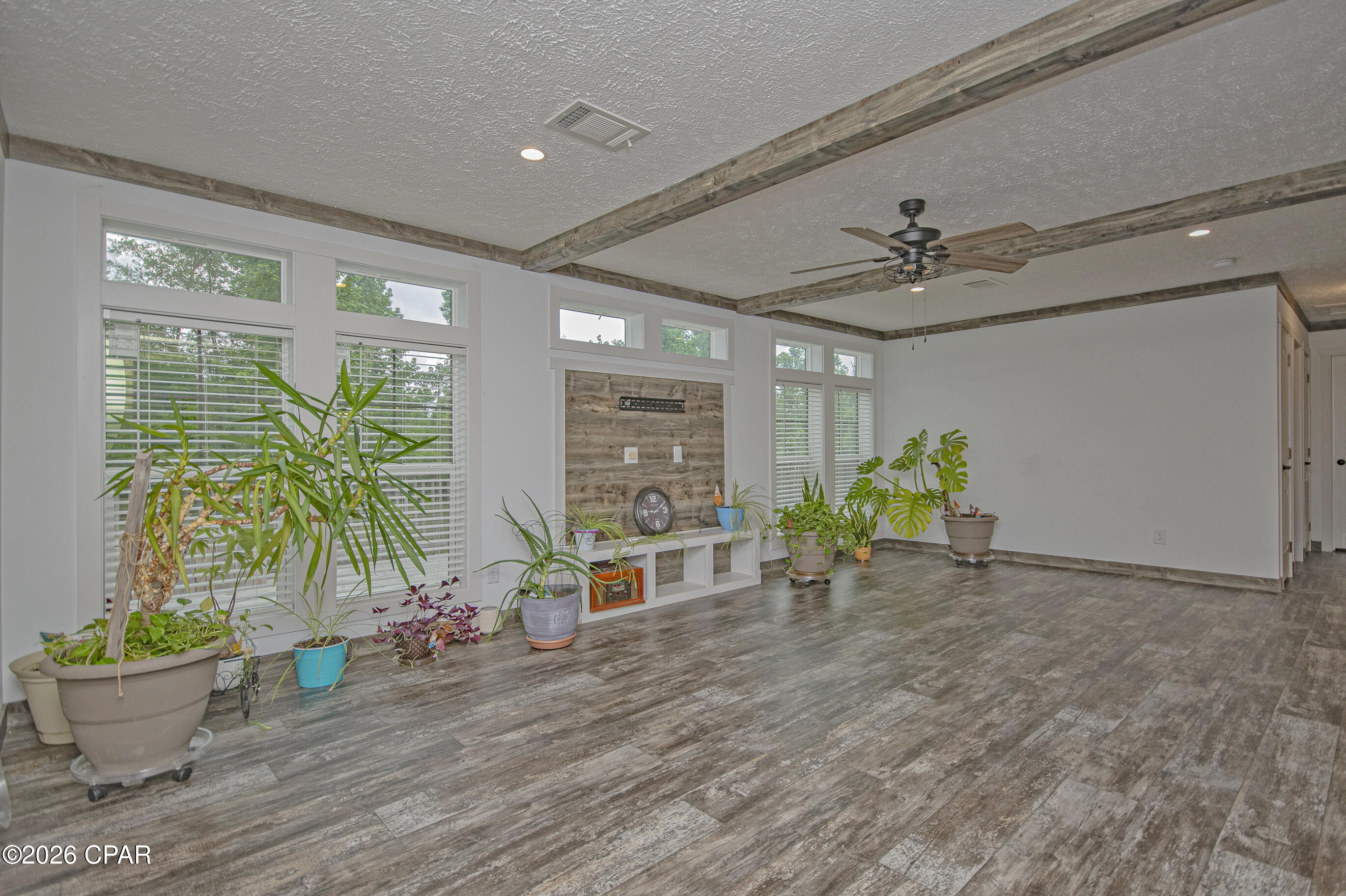 Pineview - Residential