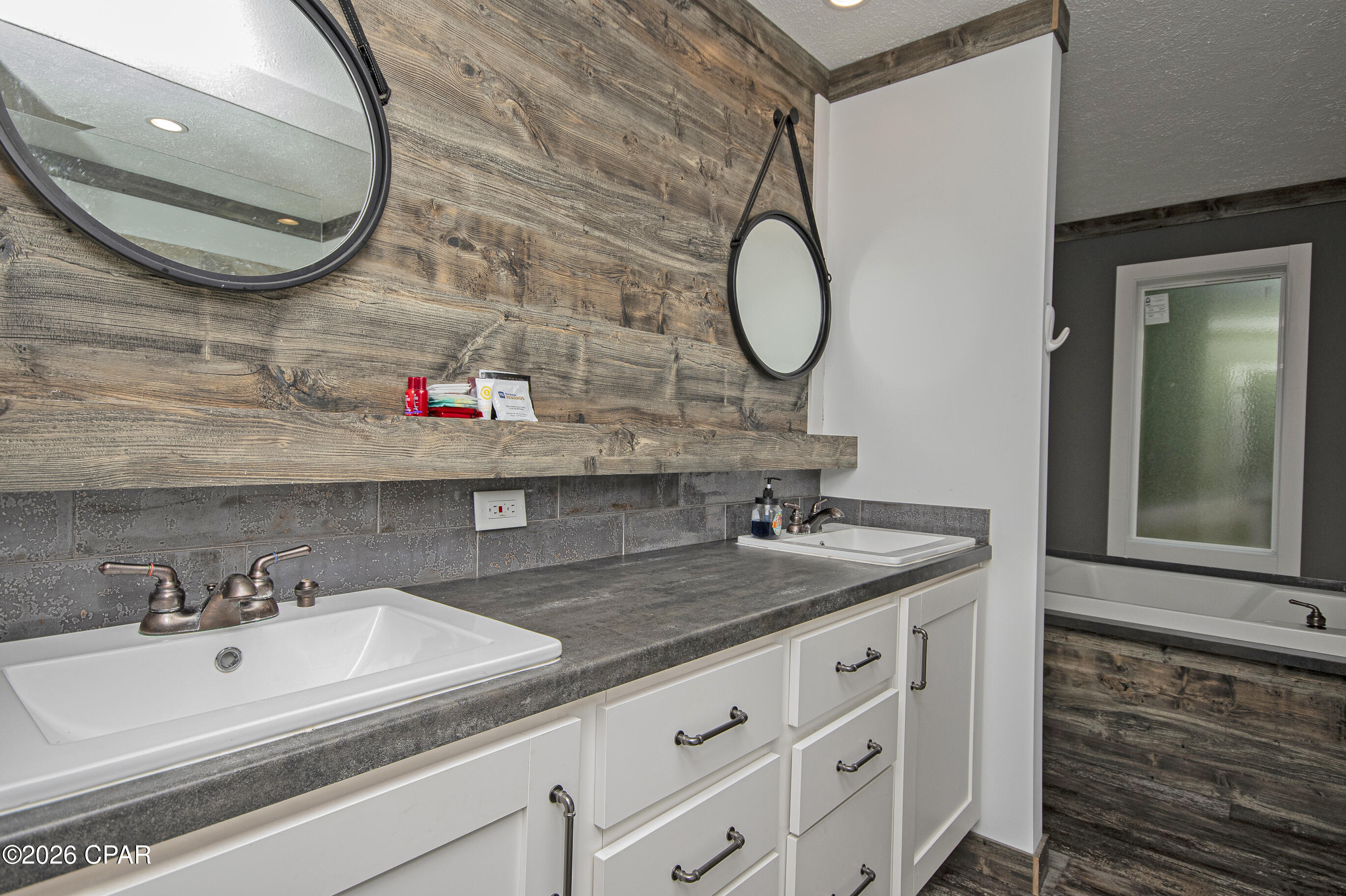 Pineview - Residential