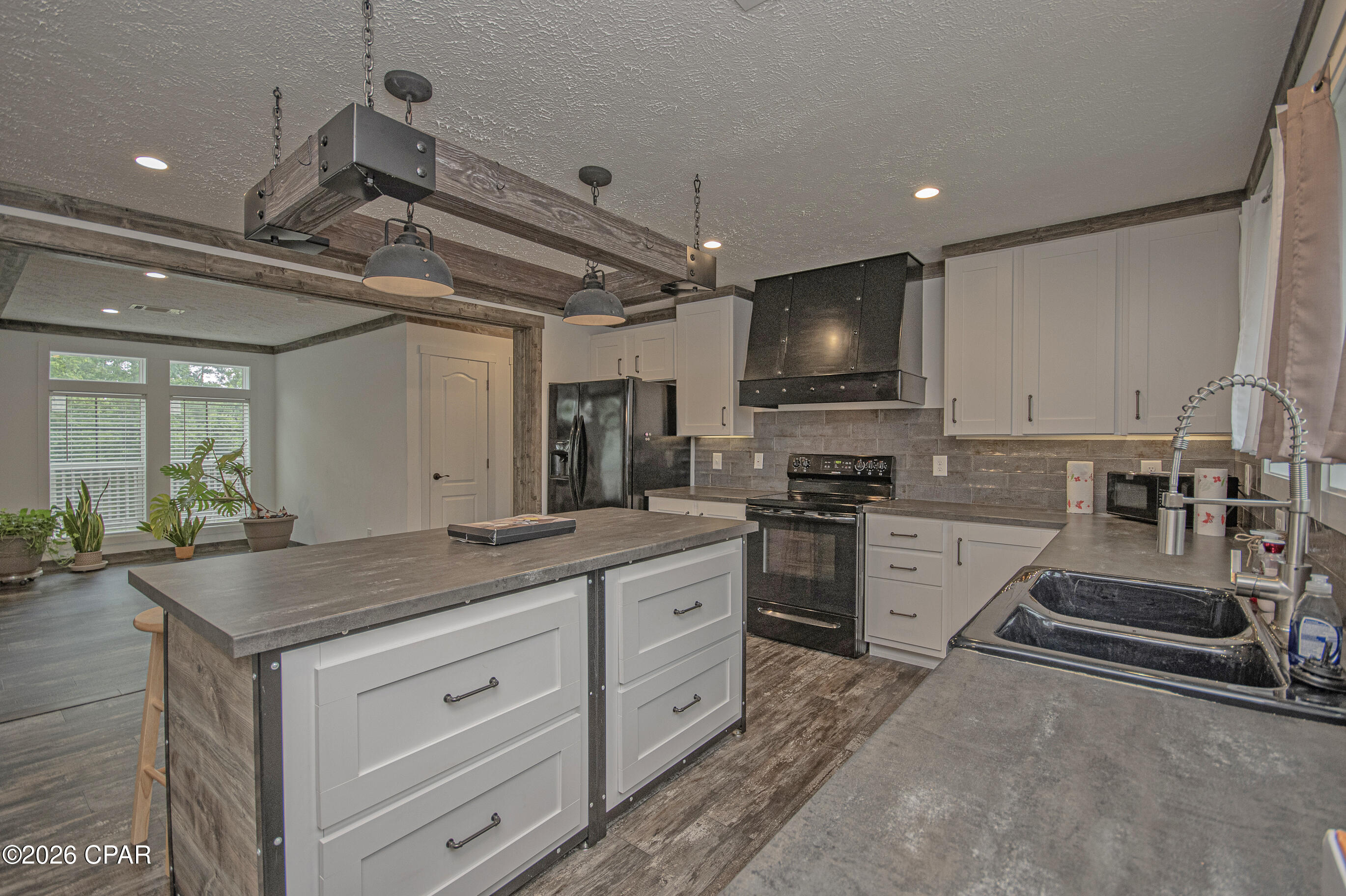 Pineview - Residential