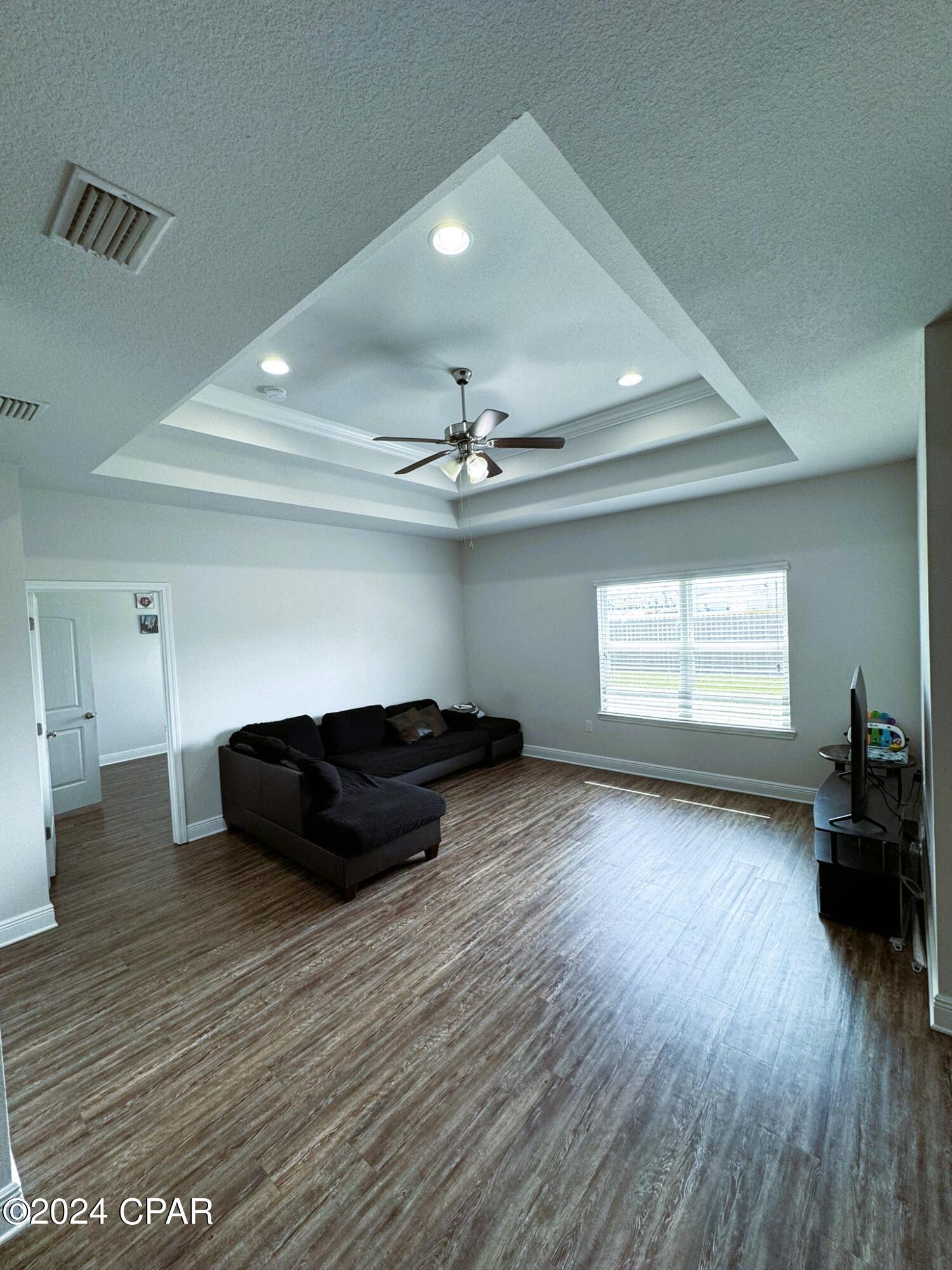 Village of Mill Bayou/Shoreline Village Ph 1C - Residential Lease