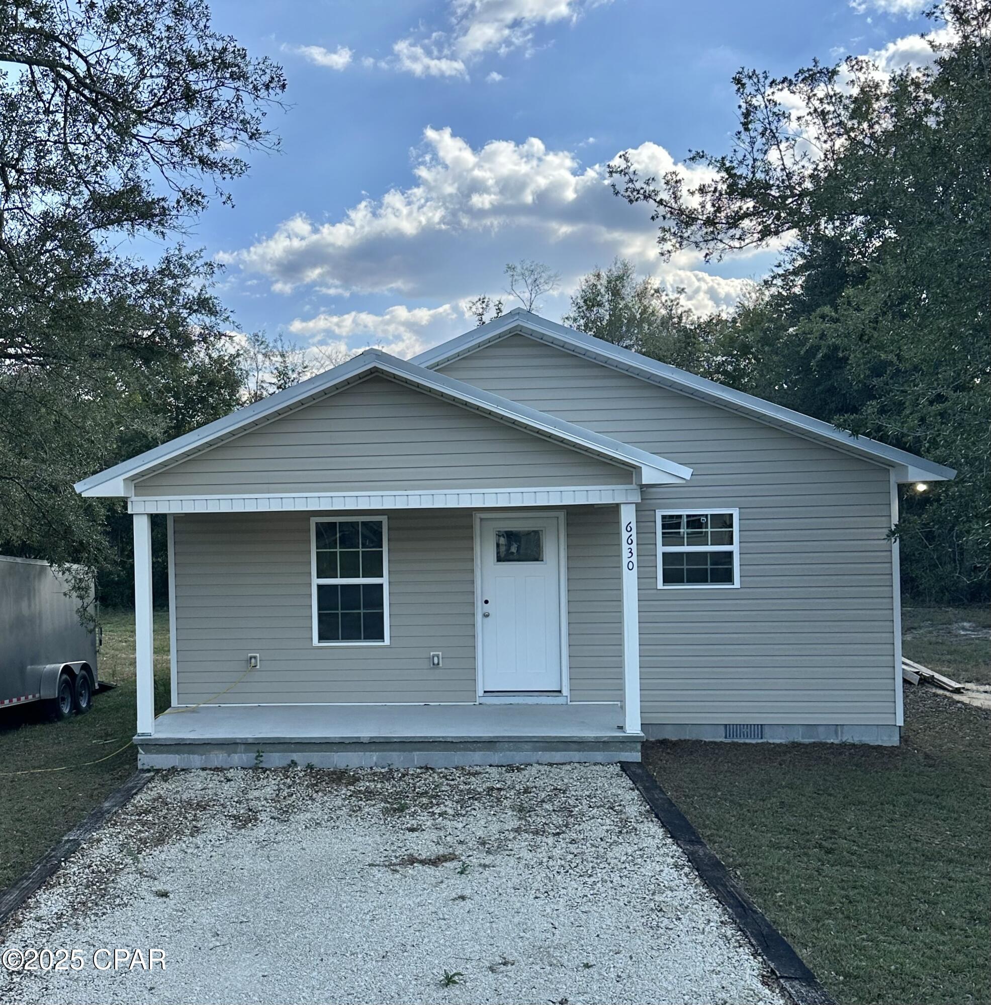 Move-in ready and built with attention to detail, this beautiful 2-bedroom, 2-bath home offers the perfect blend of modern comfort and country charm!

Located on Grande Oak Loop in Grand Ridge, Florida, this home features an inviting open floor plan with bright natural light, LVP and tile flooring, and quality construction throughout.

Enjoy peaceful living with the convenience of being just minutes from schools, shopping, and other local amenities.

This one is turnkey and ready for you to call home!

Highlights:

2 Bedrooms | 2 Bathrooms

Just over 1,000 sq ft

Open & bright floor plan

LVP & tile flooring

Quality construction and attention to detail

Country setting close to town
