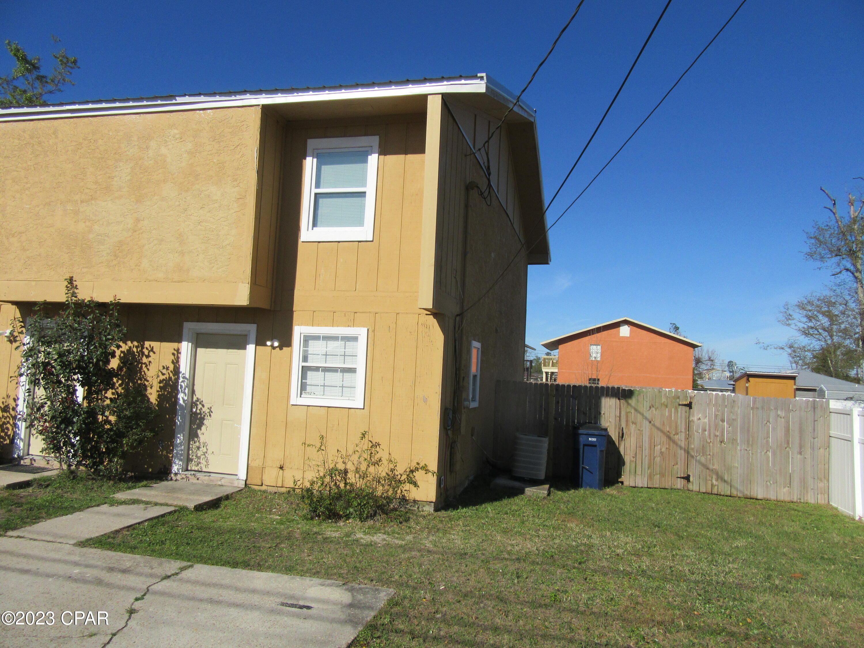 [No Recorded Subdiv] - Residential Lease
