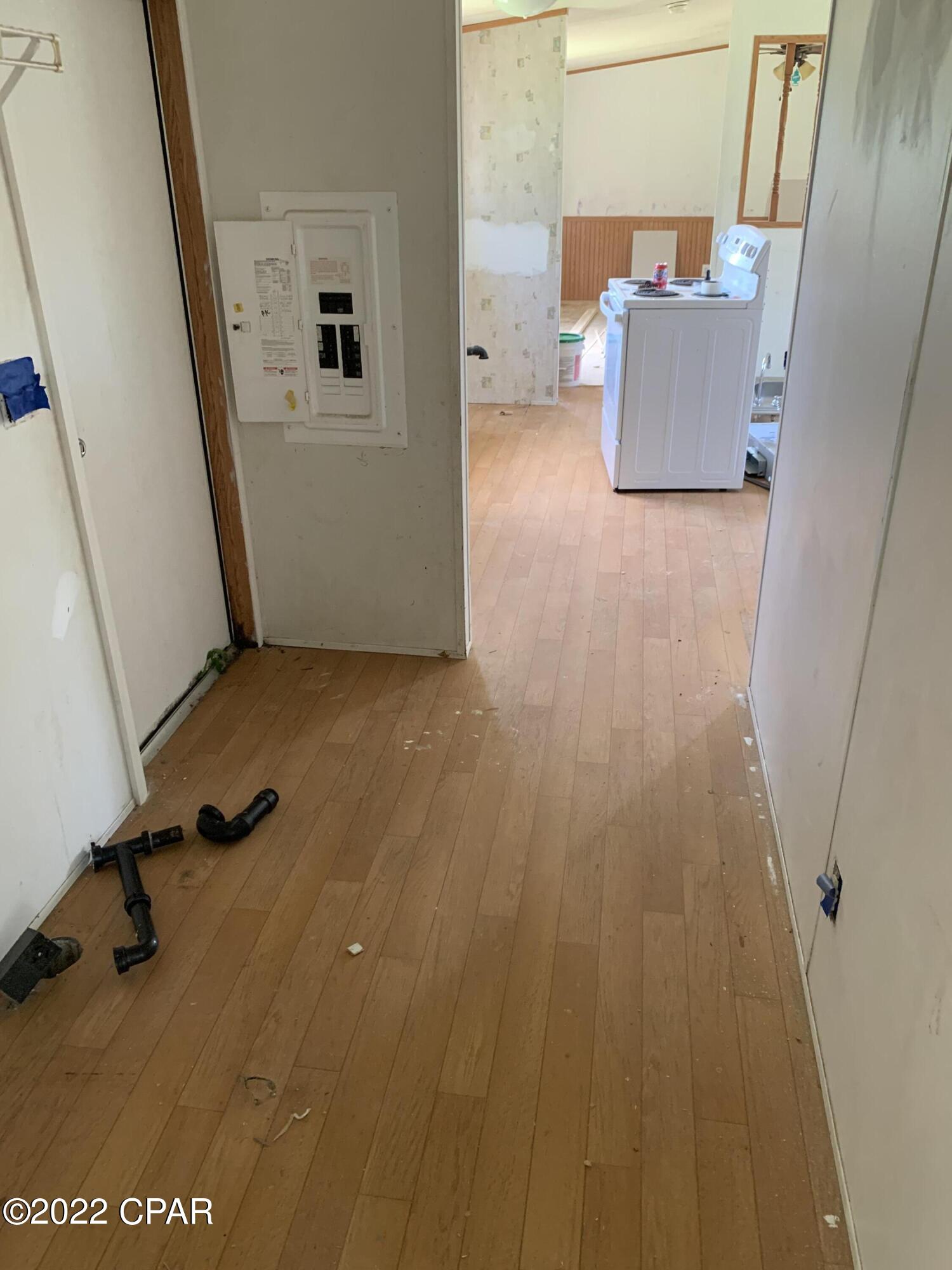 [No Recorded Subdiv] - Residential