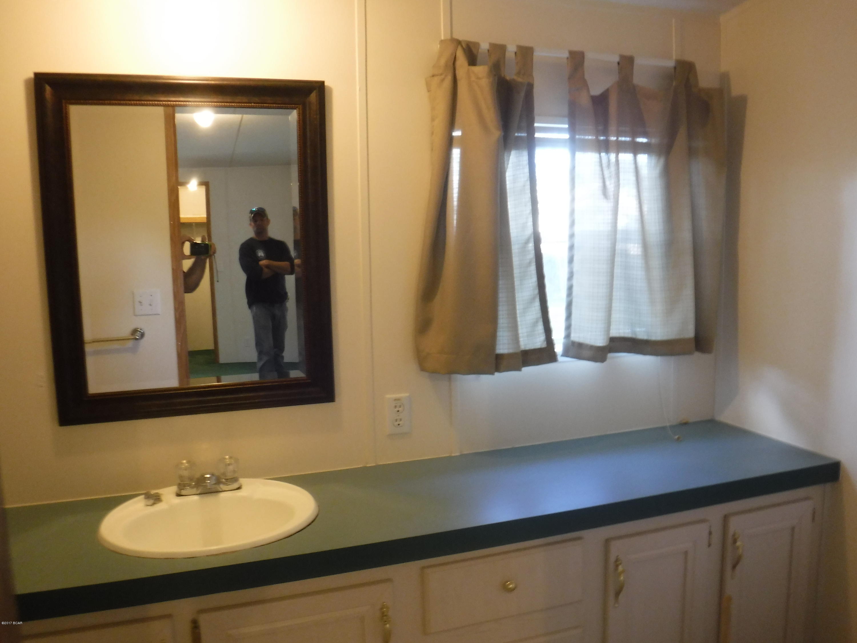 Sweetwater Village N Ph I - Residential Lease