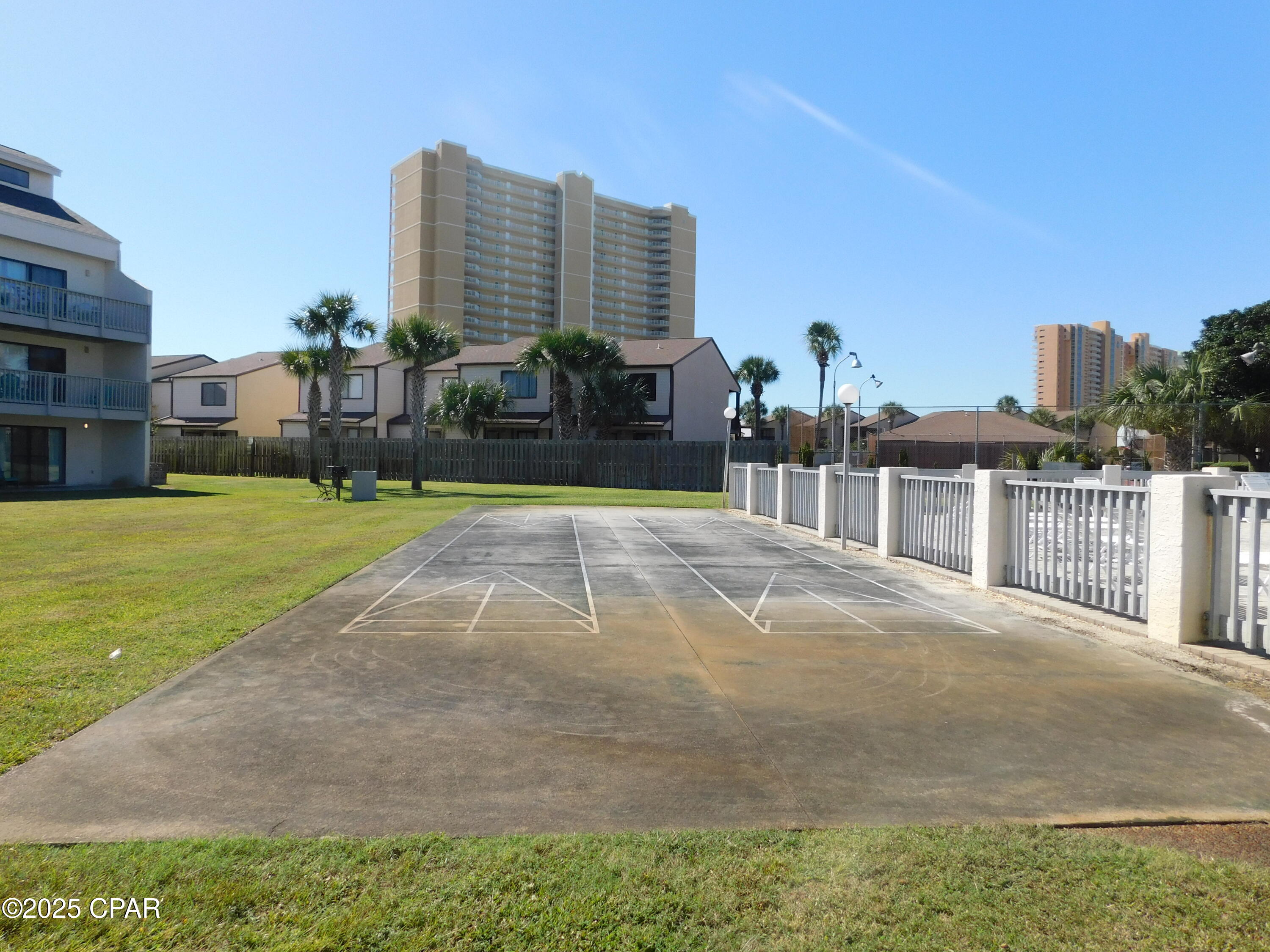 Endless Summer I - Residential