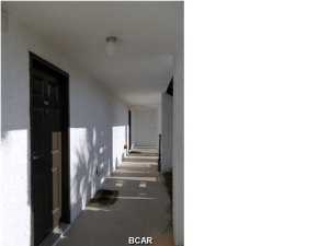 Edgewater Golf Villas V-B - Residential