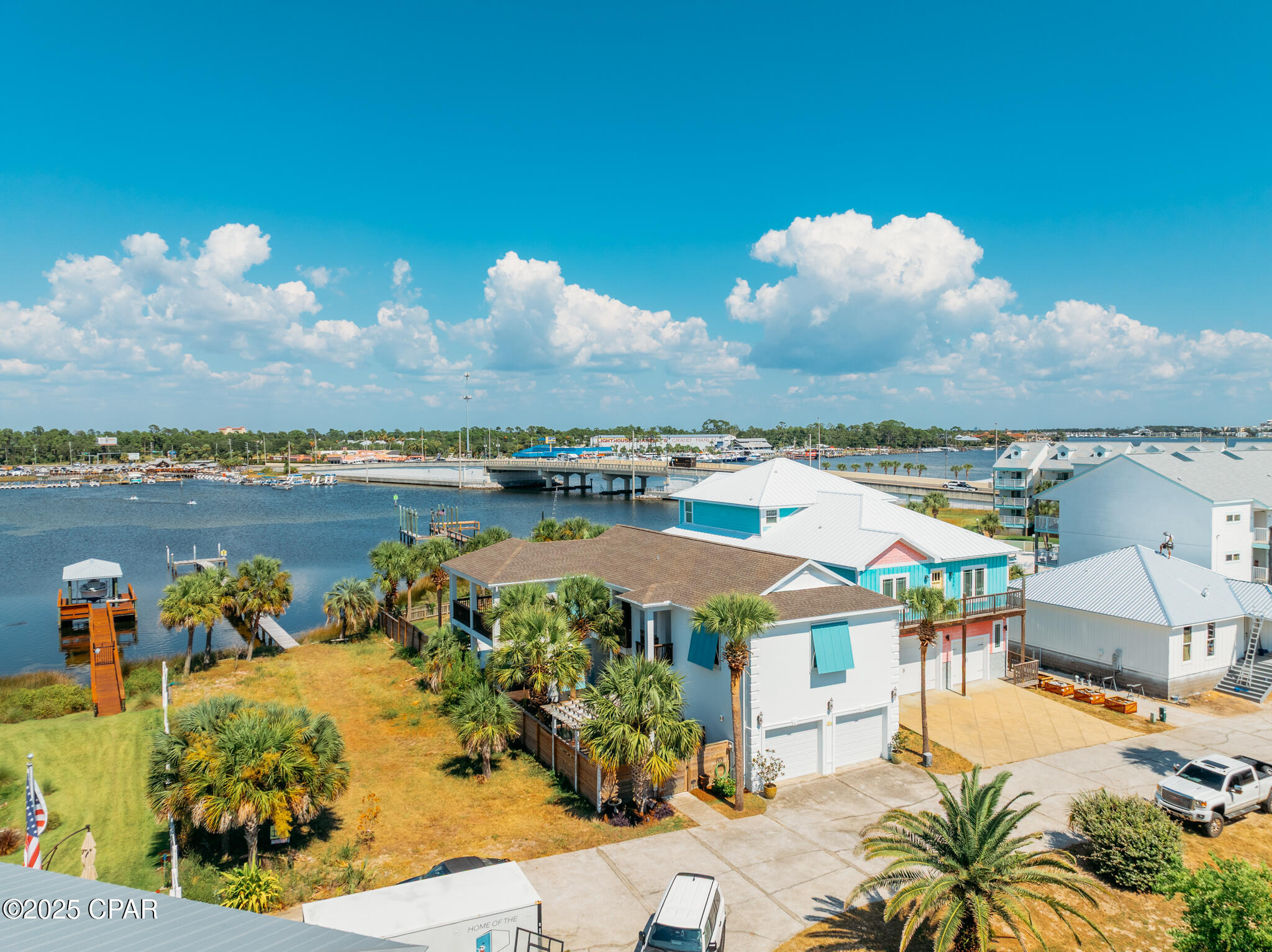 Hampton Harbor - Residential