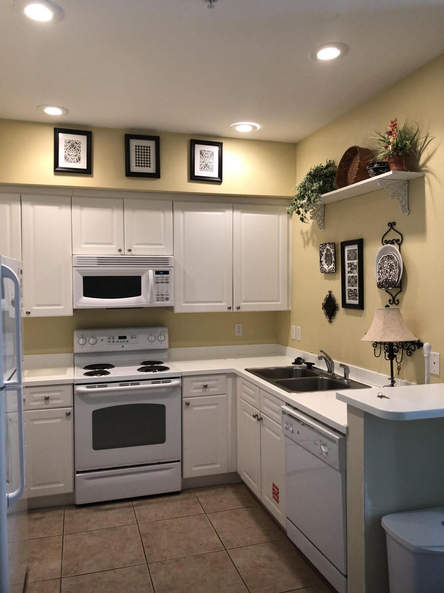 Village At Blue Mountain Beach - Residential Lease