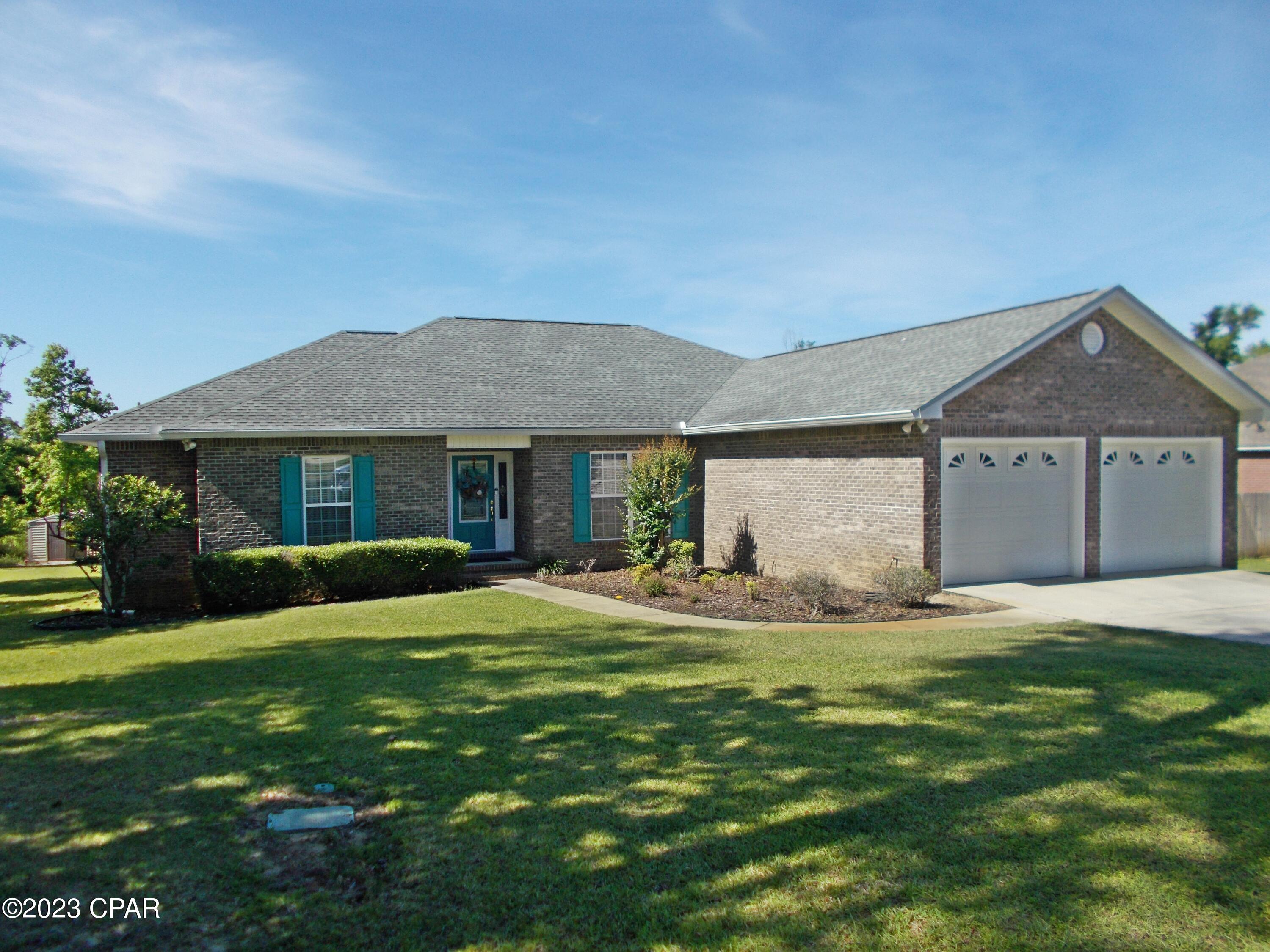 Very nice waterfront home in Indian Springs subdivision. this home has a large open living room with vaulted ceilings with lots of natural light, a open updated kitchen with a bar and also a breakfast area, a large dining room, large master bedroom with trey ceilings, master bath has a tub and a walk-in shower and a large walk-in closet, there is a back porch and a back deck enclosed with chain link fence.