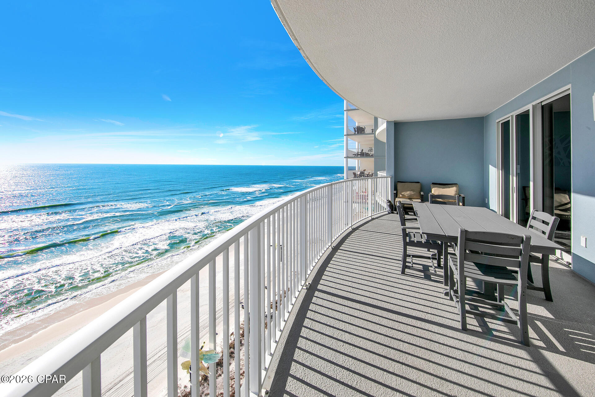Twin Palms Resort - Residential