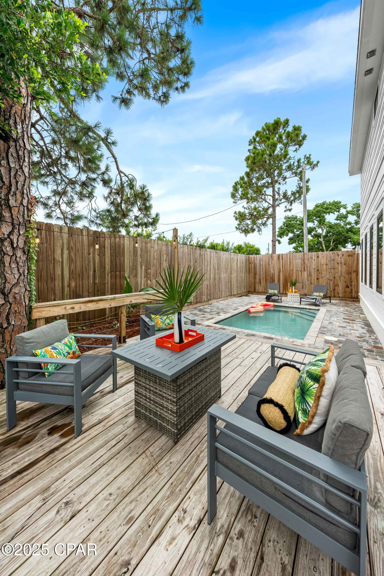 Laguna Beach 6th Add - Residential