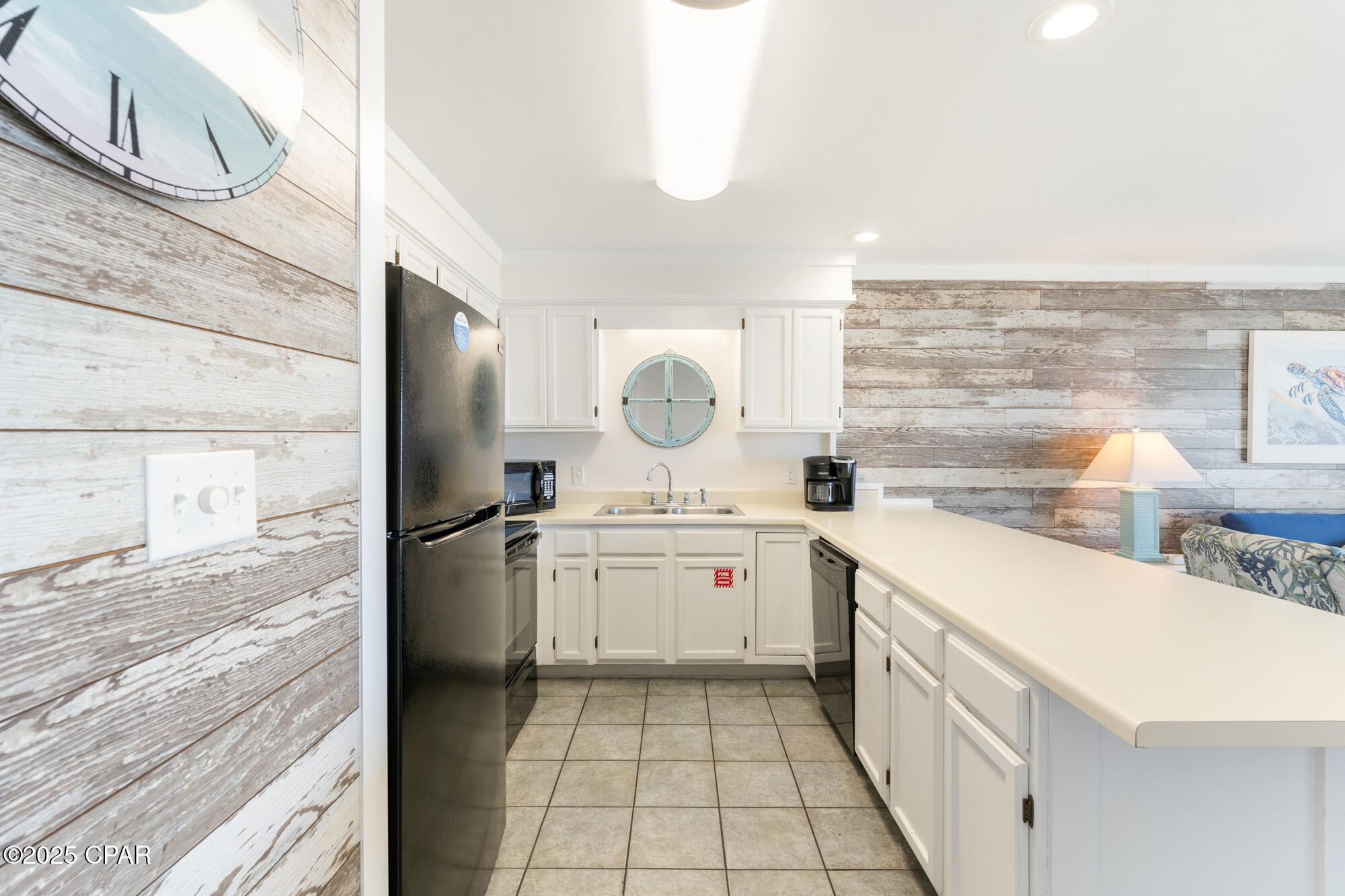 Emerald Shores Condo - Residential