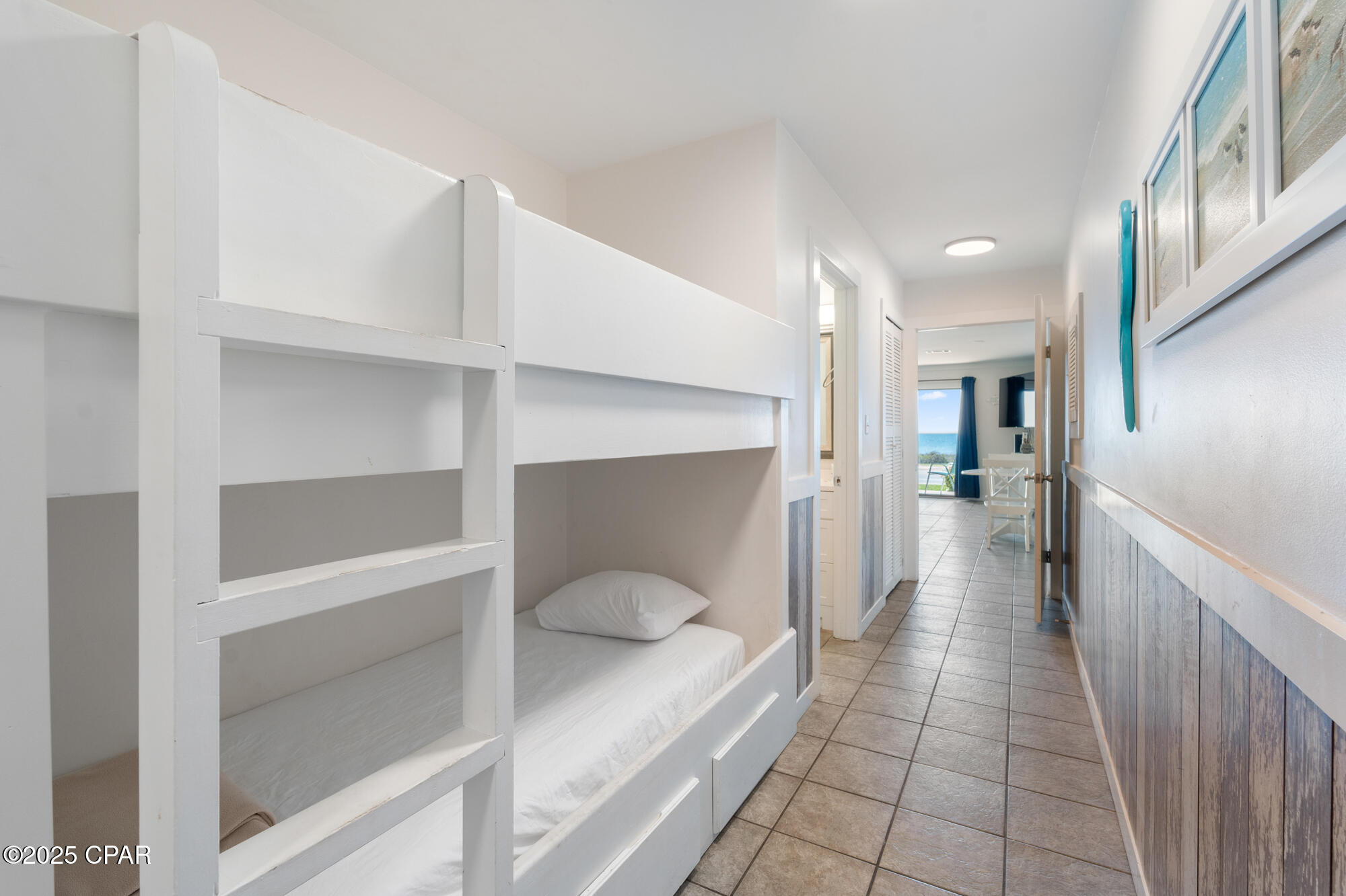 Emerald Shores Condo - Residential