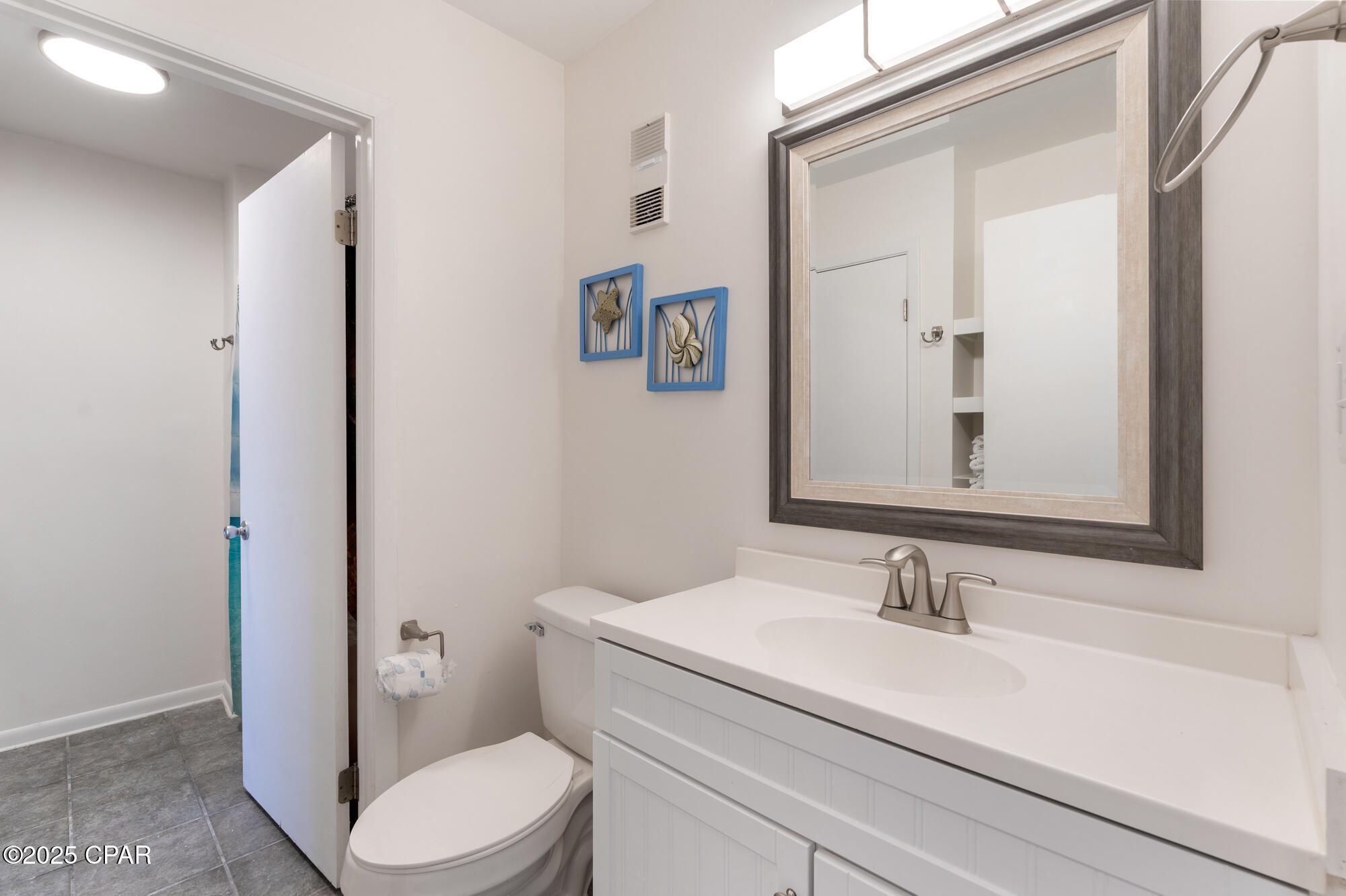 Emerald Shores Condo - Residential