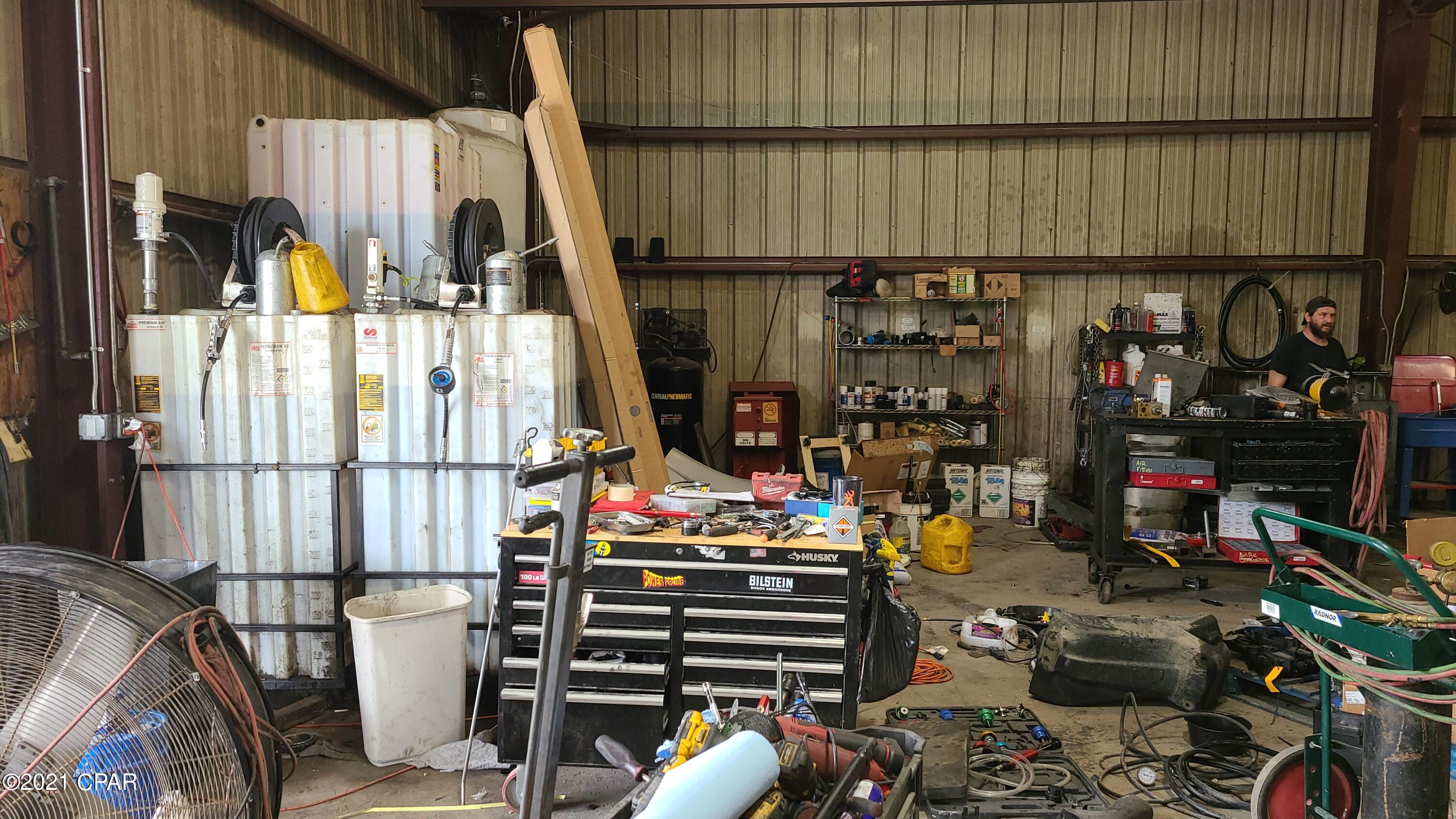 Springfield - Commercial Sale