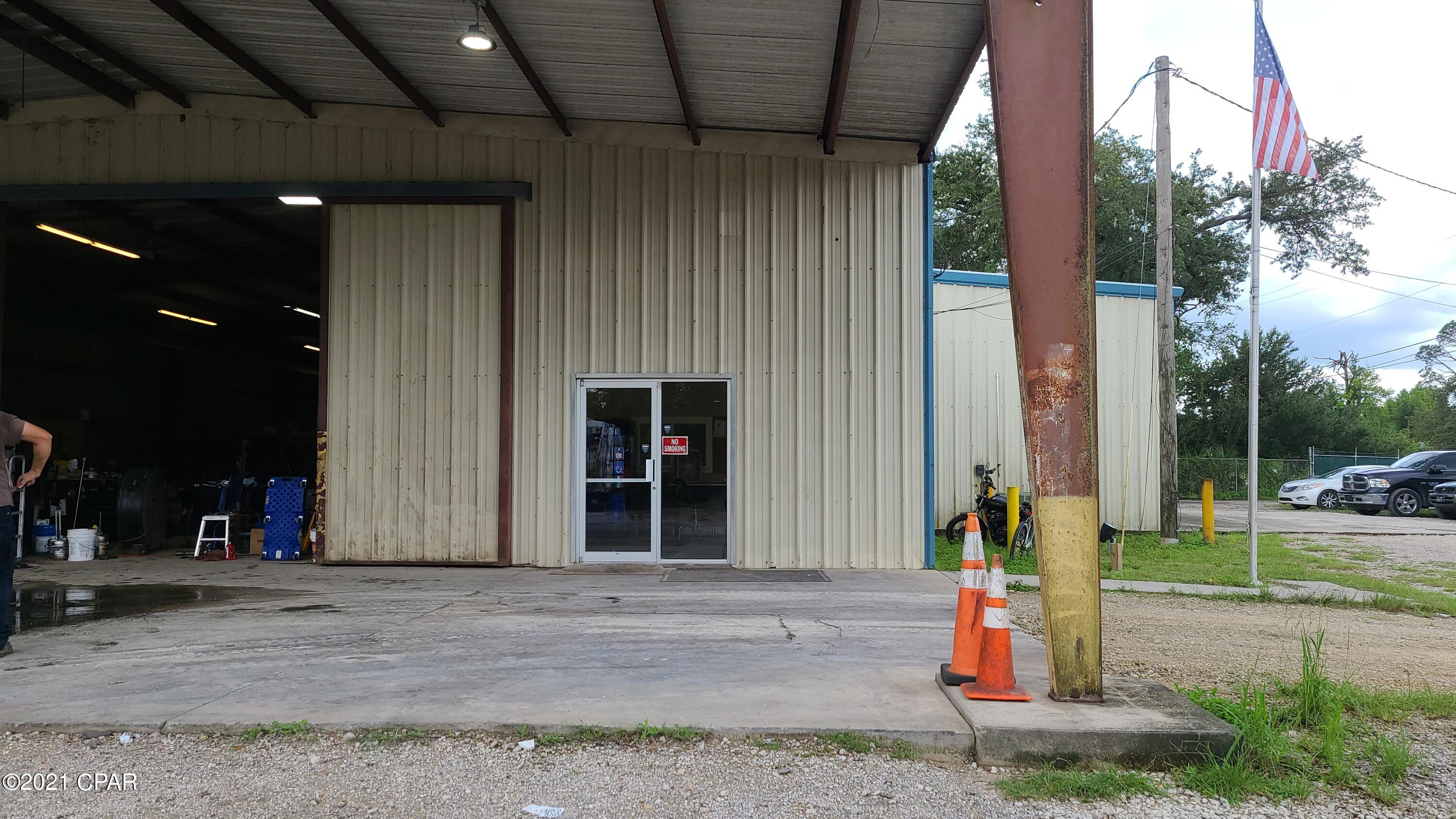 Springfield - Commercial Sale