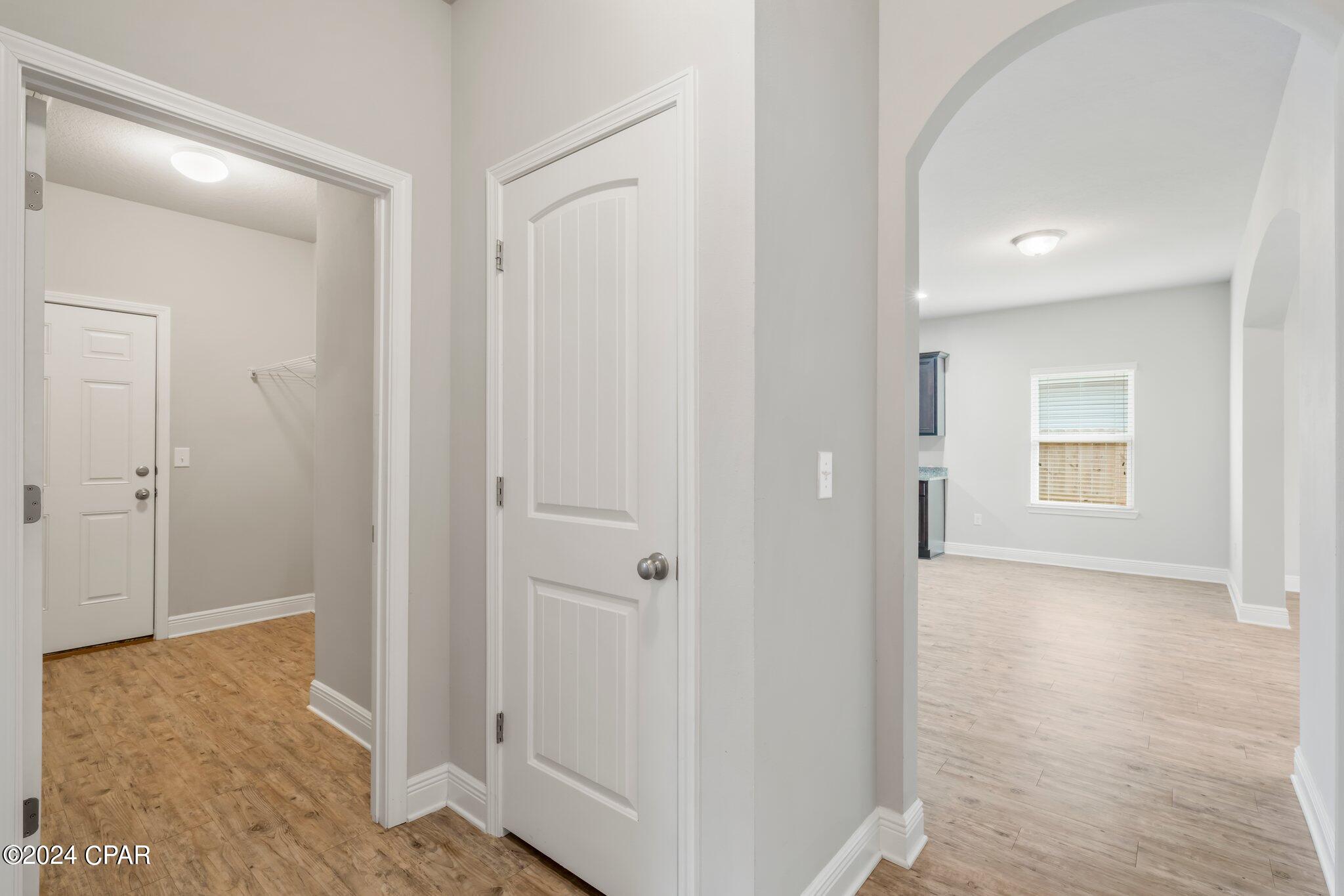 Village Of Mill Bayou/Shoreline Village Ph 1A - Residential Lease