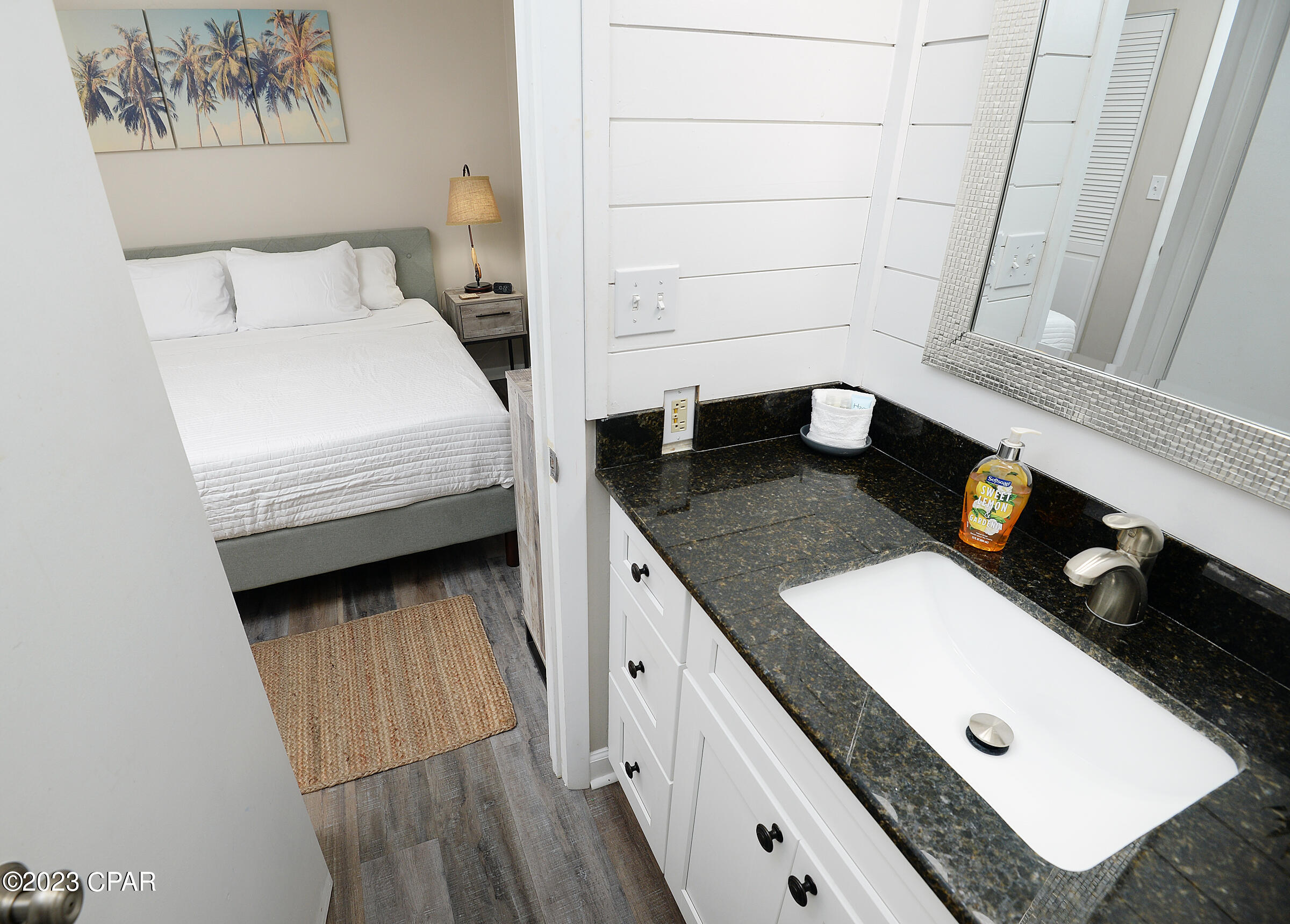 Sunbird Condo - Residential